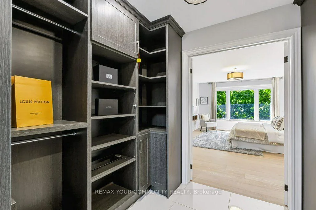 Photo 19 of 331 Maplehurst Avenue, North York, Willowdale East — HOMEH