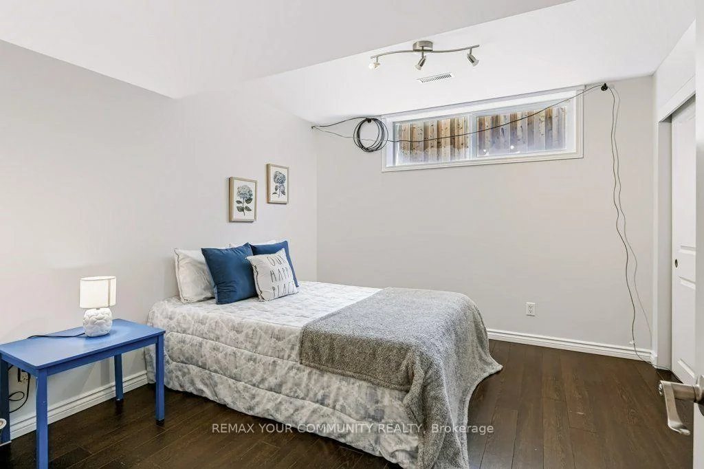 Photo 34 of 331 Maplehurst Avenue, North York, Willowdale East — HOMEH