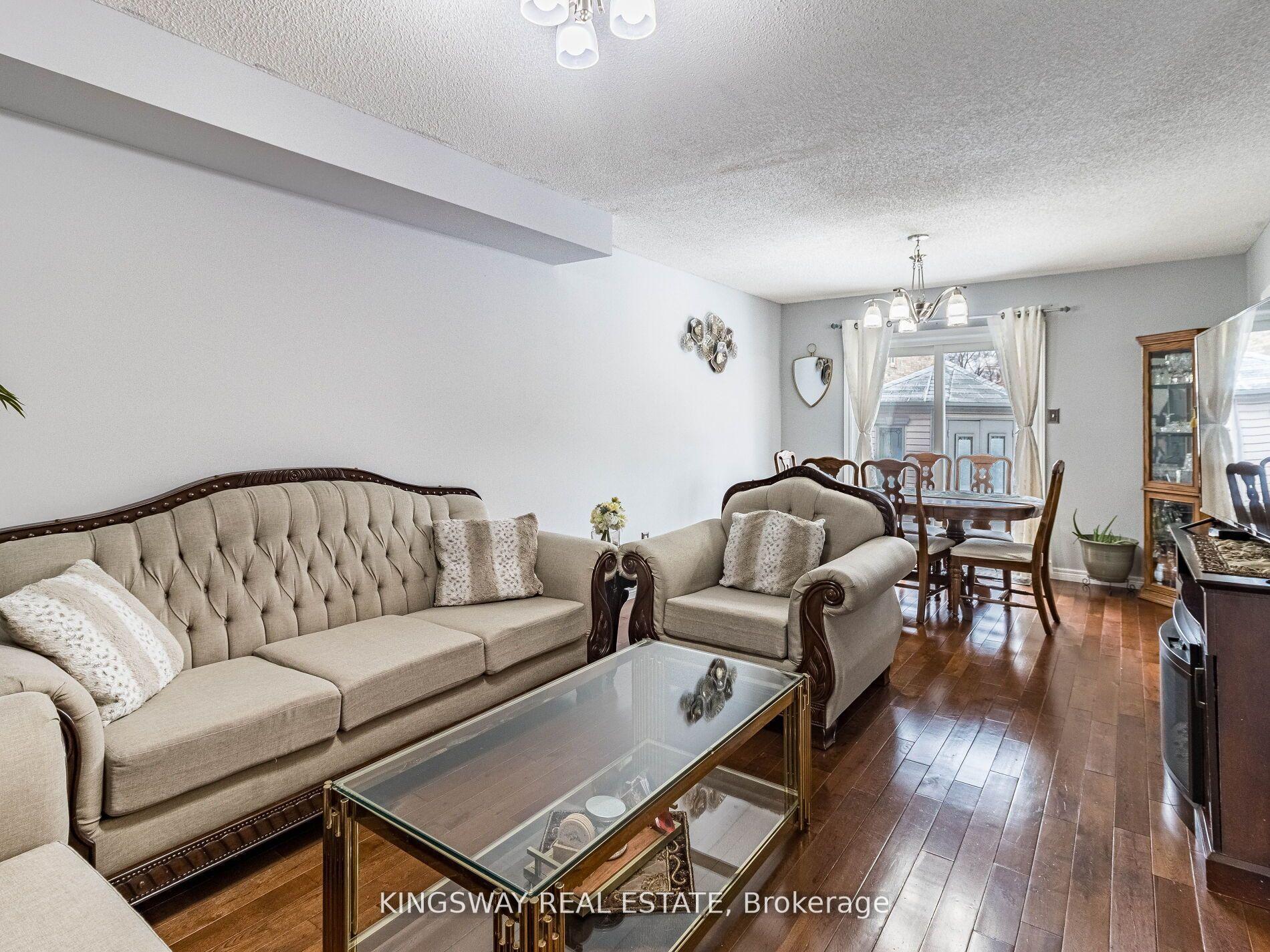 Photo 8 of 570 Enfield Road, Burlington, LaSalle — HOMEH