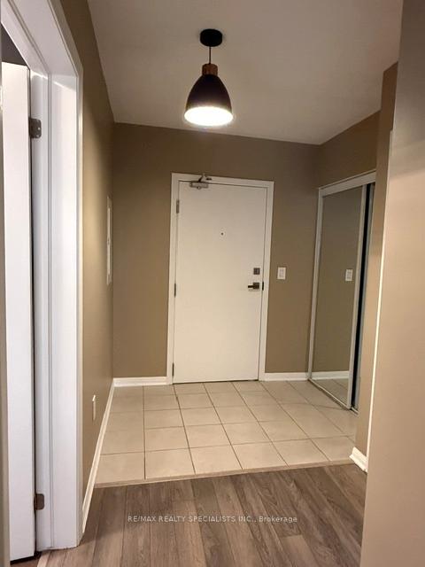 Photo 4 of Unit 203, 70 Baycliffe Crescent, Brampton, Northwest Brampton — HOMEH