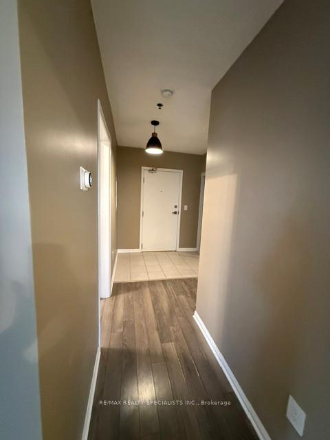 Photo 5 of Unit 203, 70 Baycliffe Crescent, Brampton, Northwest Brampton — HOMEH