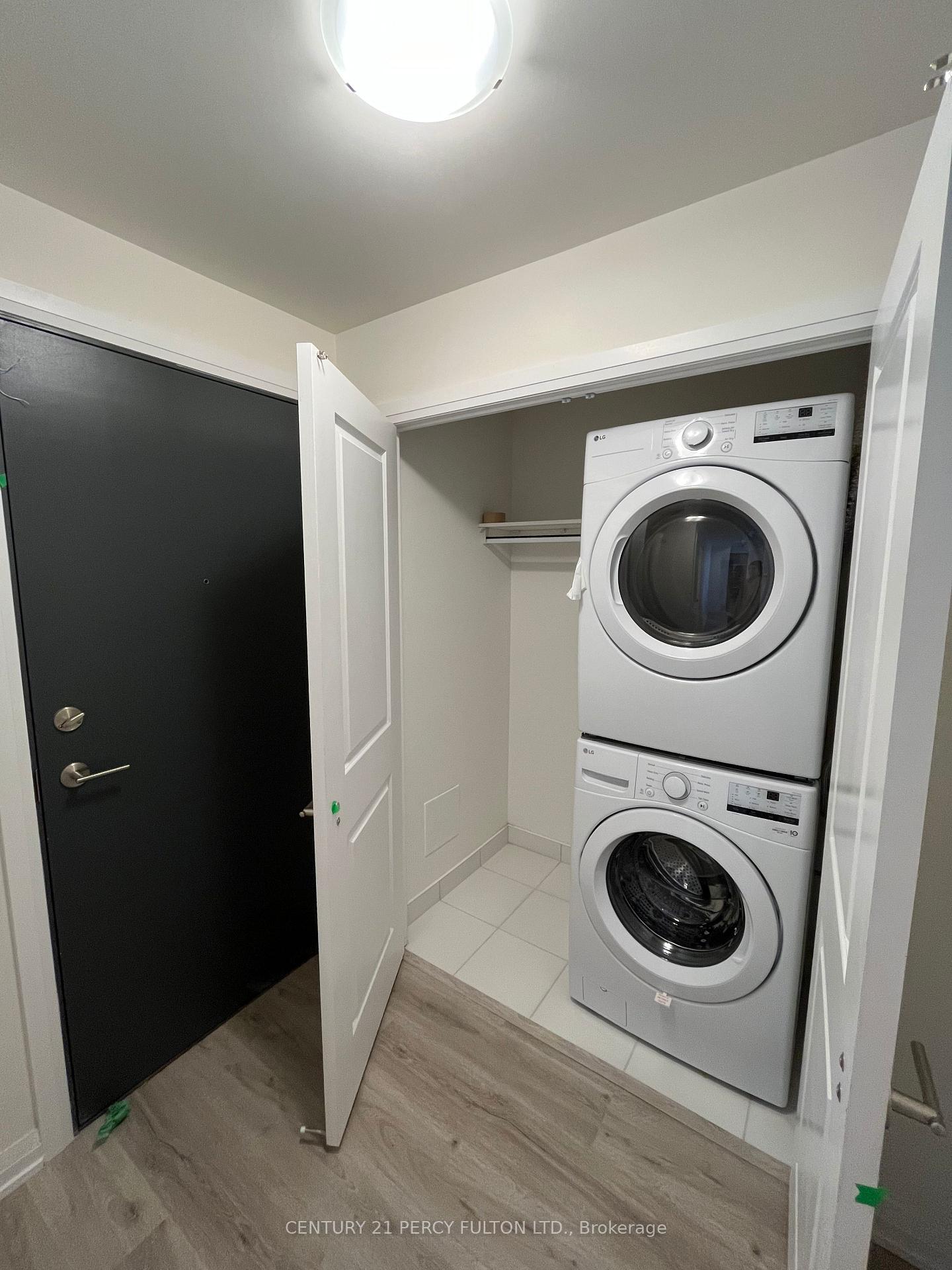 Photo 11 of Unit 2407, 3260 Sheppard Avenue E, Scarborough, Tam O'Shanter-Sullivan — HOMEH