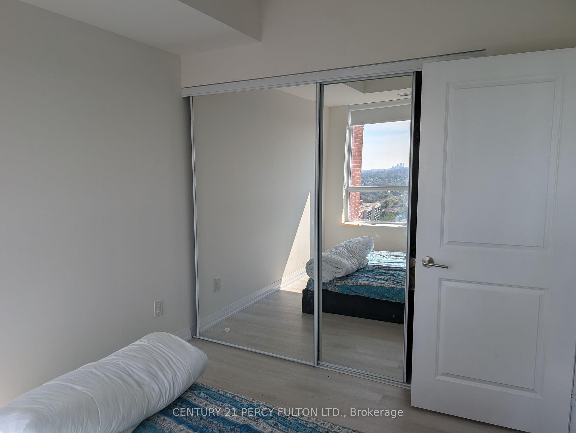 Photo 8 of Unit 2407, 3260 Sheppard Avenue E, Scarborough, Tam O'Shanter-Sullivan — HOMEH
