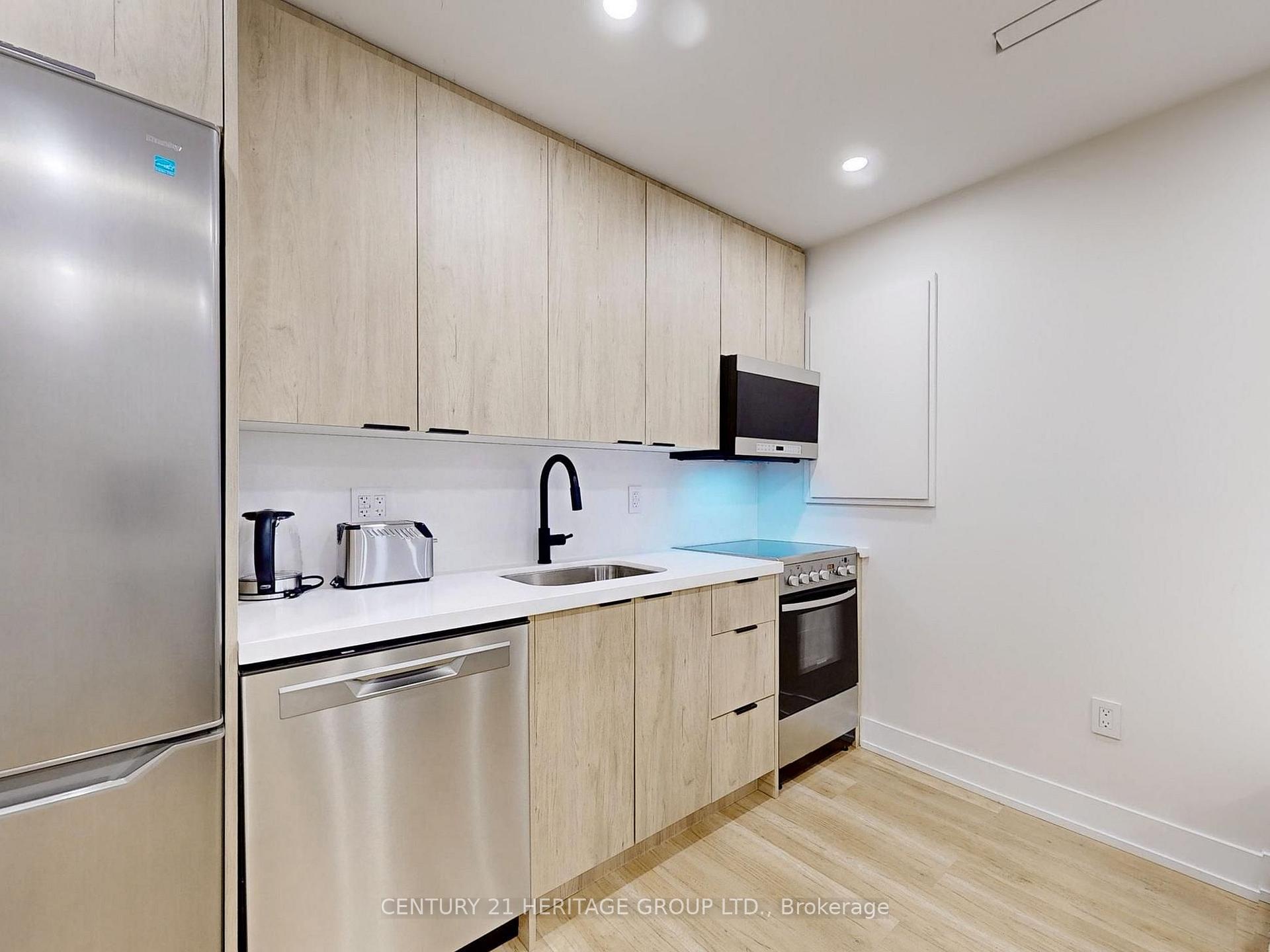 Photo 14 of Unit Lower Unit, 30 Struthers Street, Etobicoke, Mimico — HOMEH