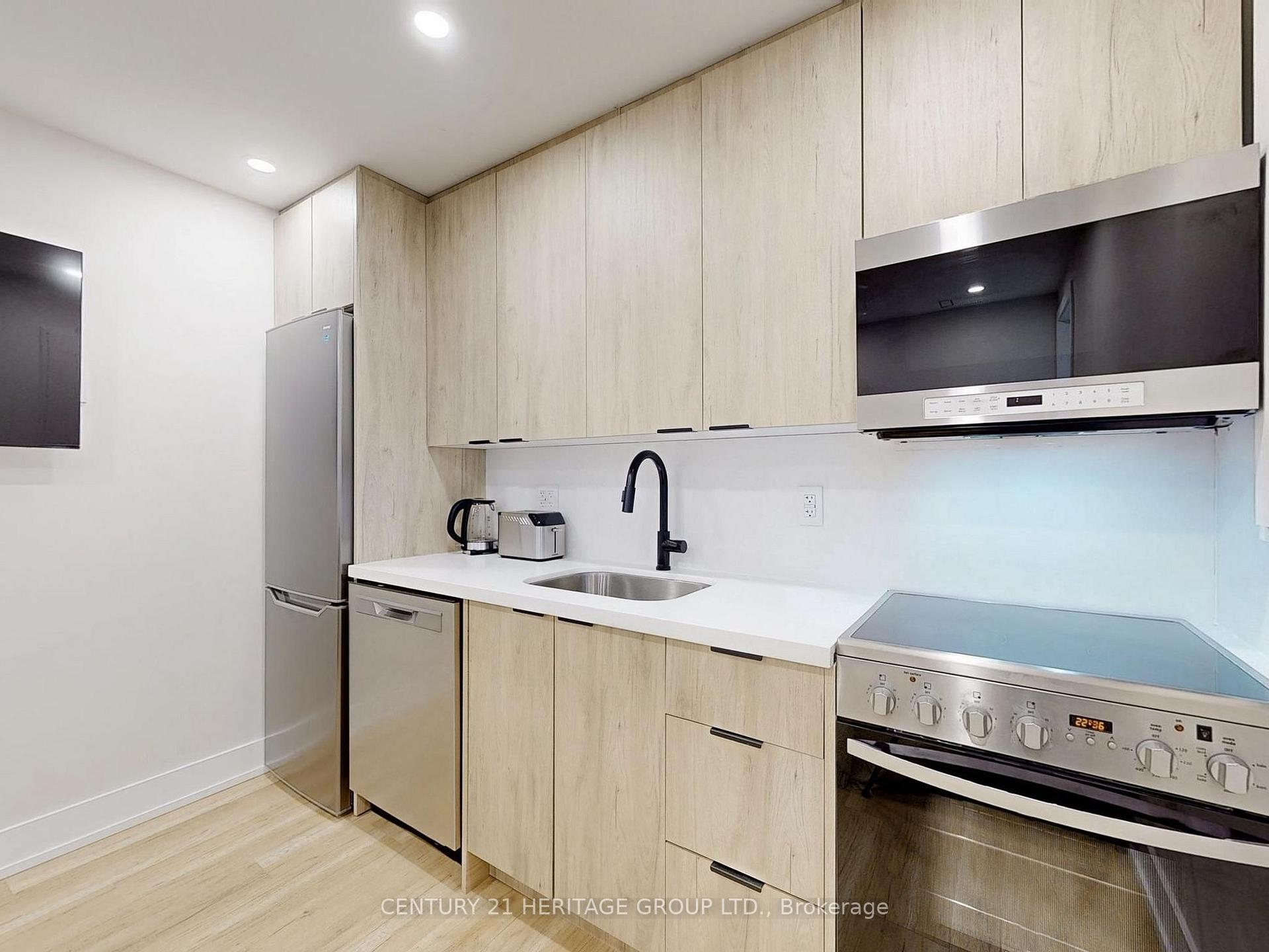Photo 16 of Unit Lower Unit, 30 Struthers Street, Etobicoke, Mimico — HOMEH