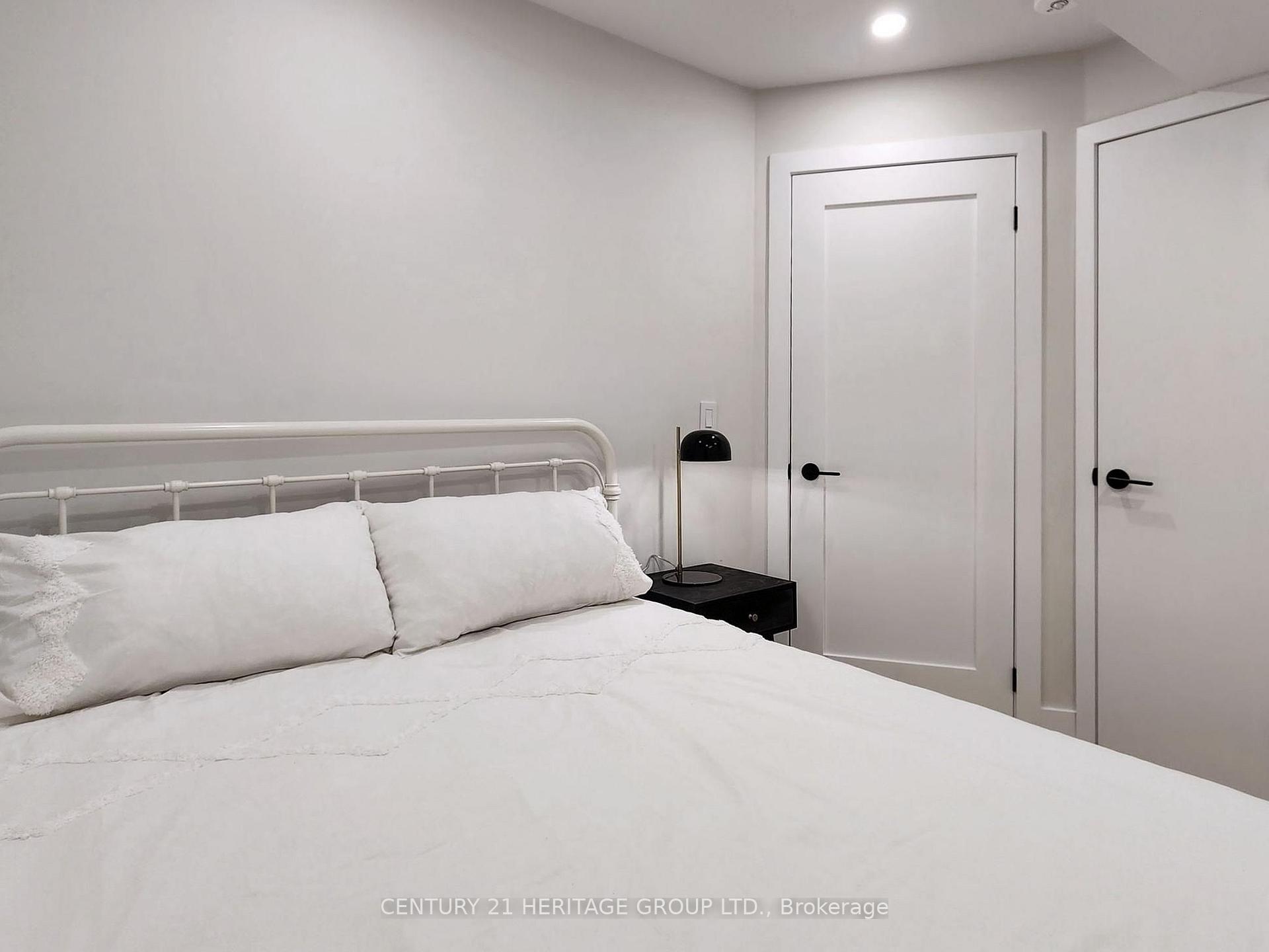 Photo 34 of Unit Lower Unit, 30 Struthers Street, Etobicoke, Mimico — HOMEH