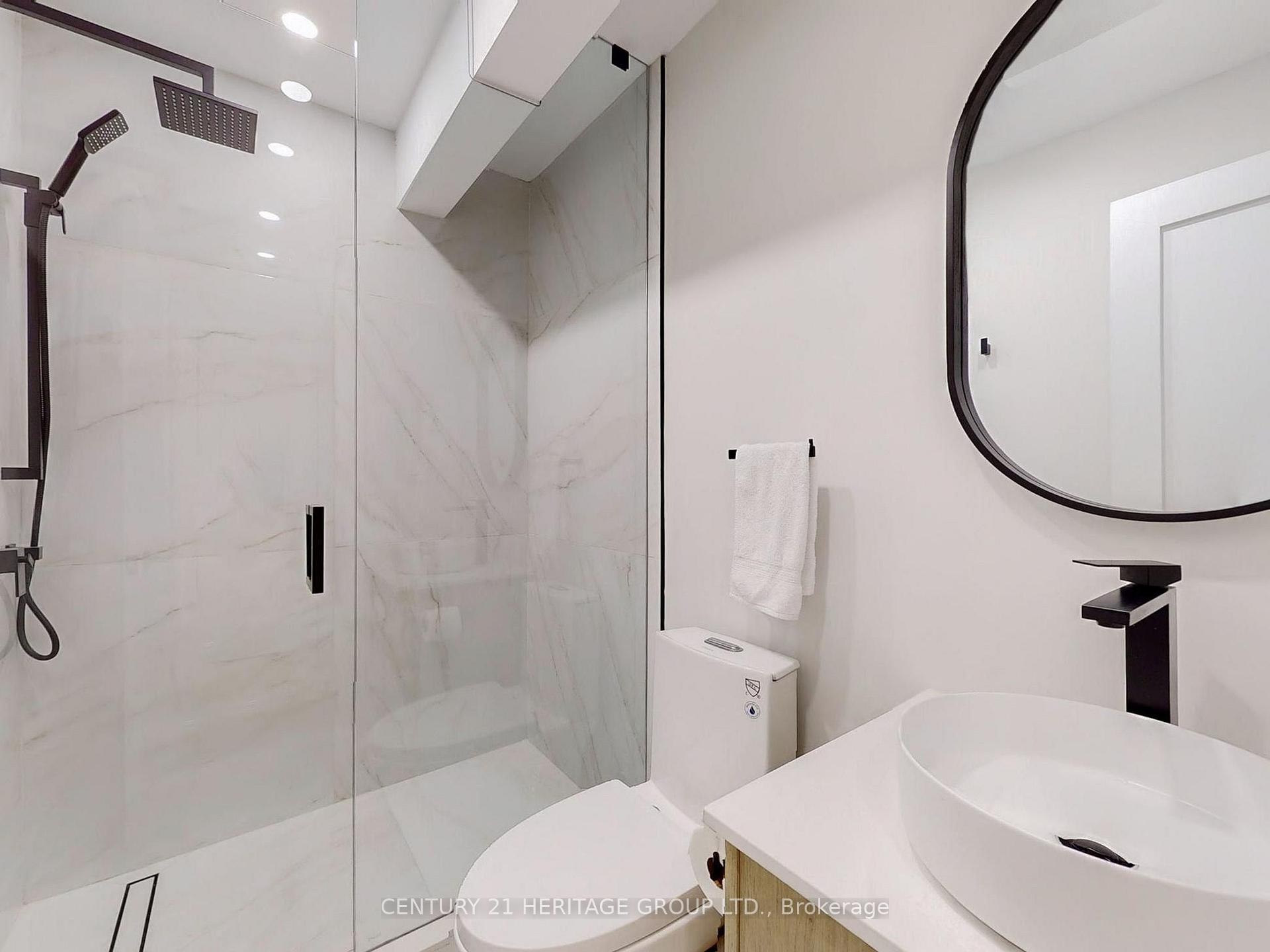 Photo 36 of Unit Lower Unit, 30 Struthers Street, Etobicoke, Mimico — HOMEH