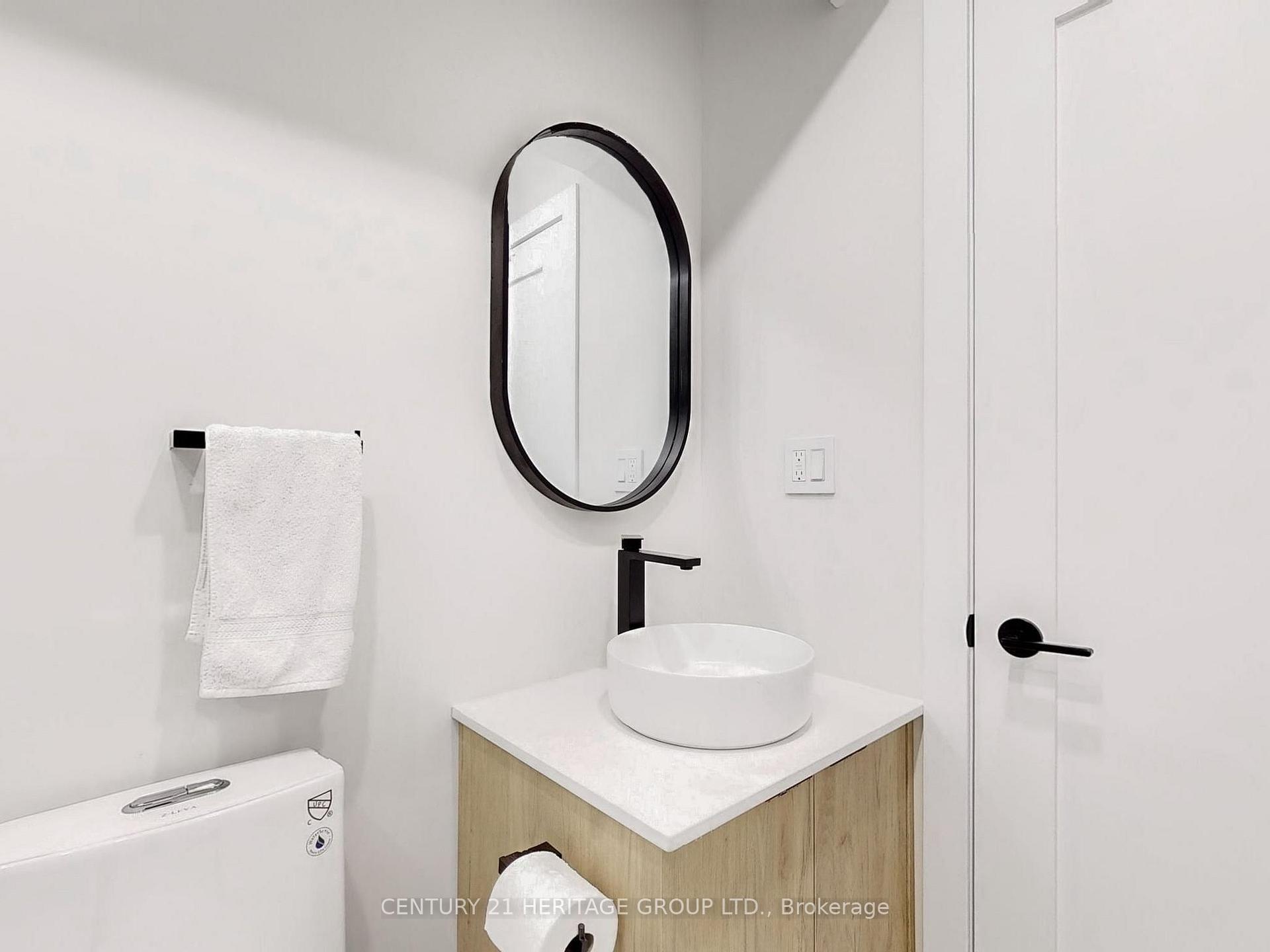 Photo 38 of Unit Lower Unit, 30 Struthers Street, Etobicoke, Mimico — HOMEH
