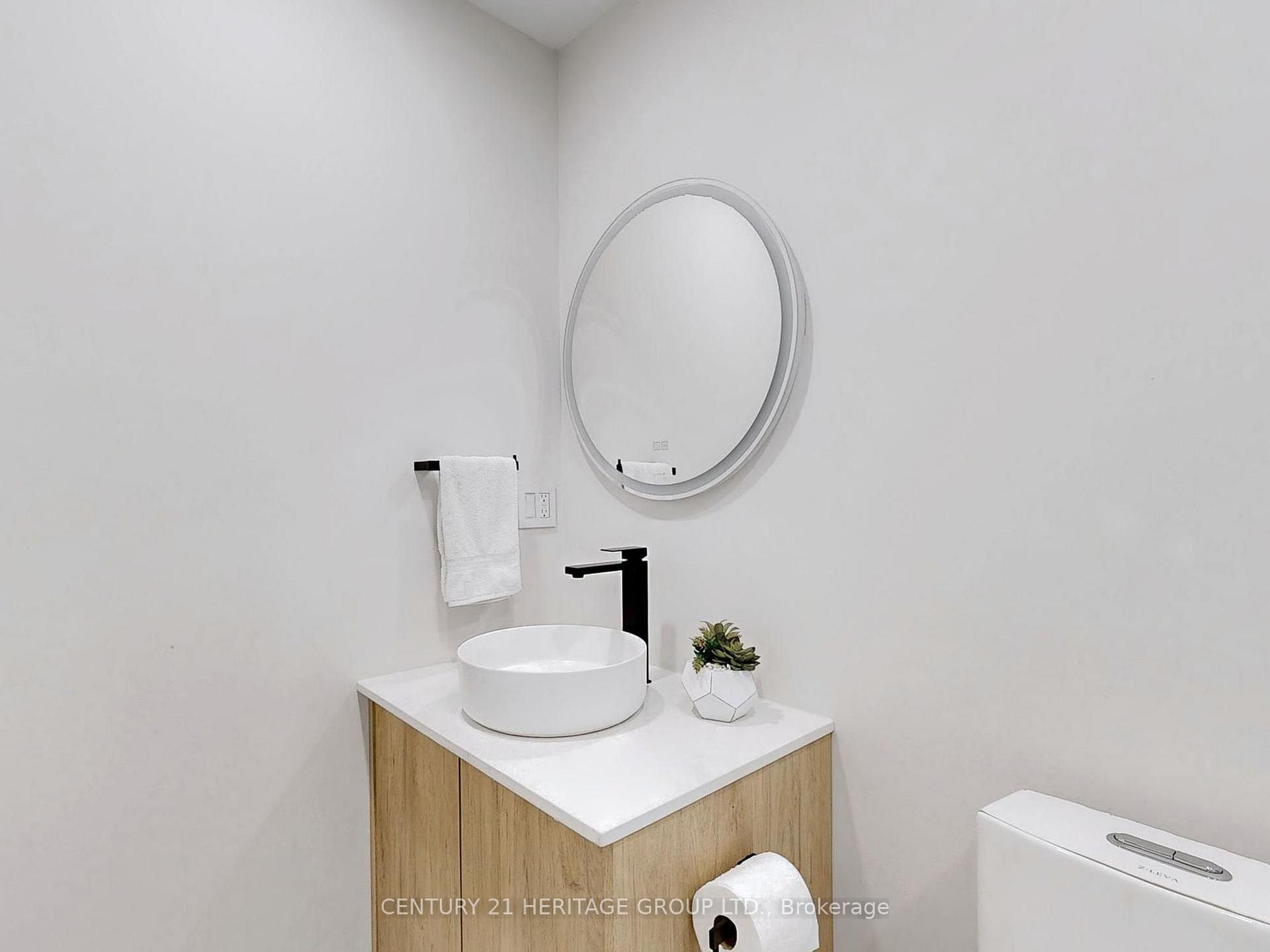 Photo 27 of Unit Lower Unit, 30 Struthers Street, Etobicoke, Mimico — HOMEH