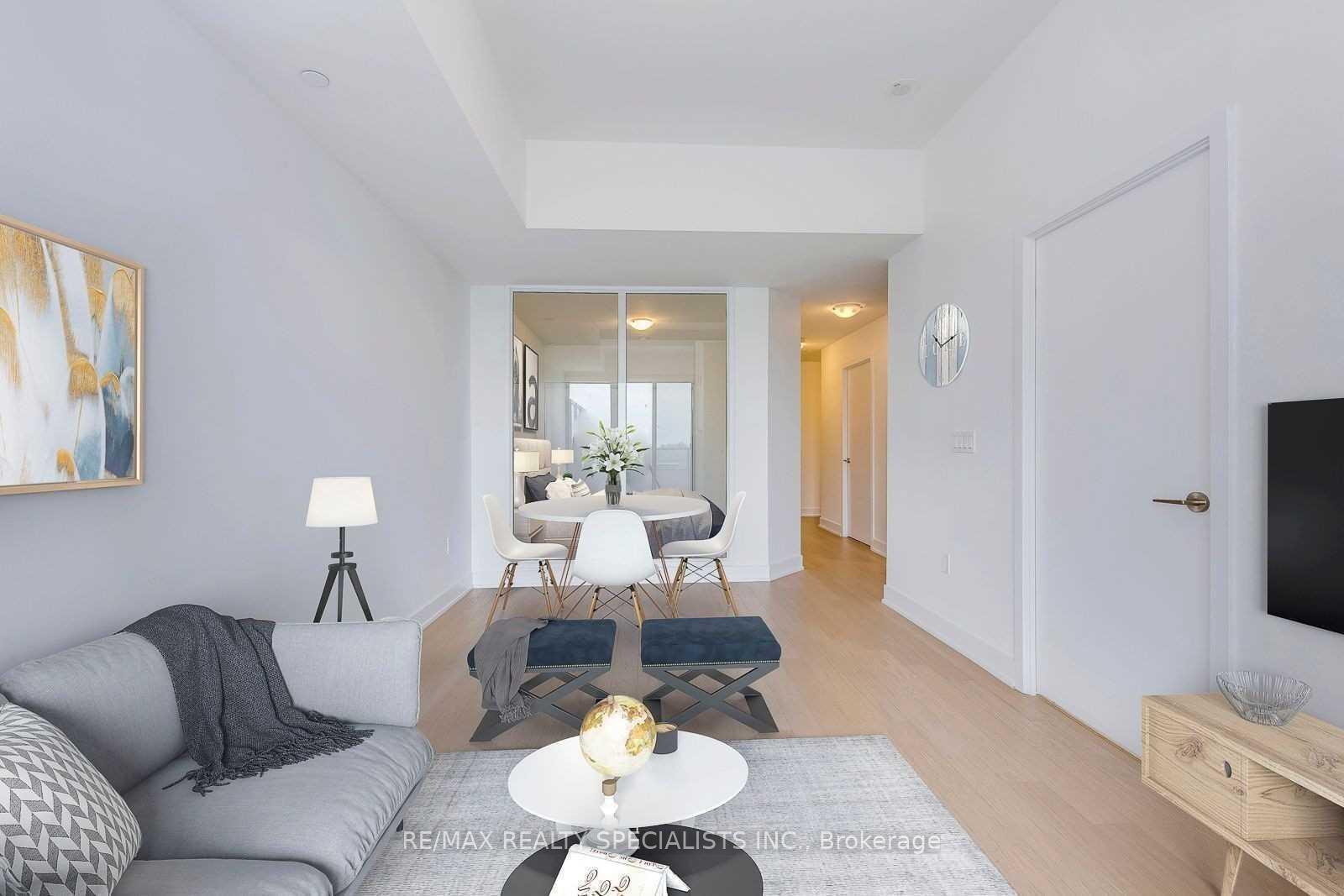 Photo 8 of Unit 321, 20 Shore Breeze Drive, Etobicoke, Mimico — HOMEH