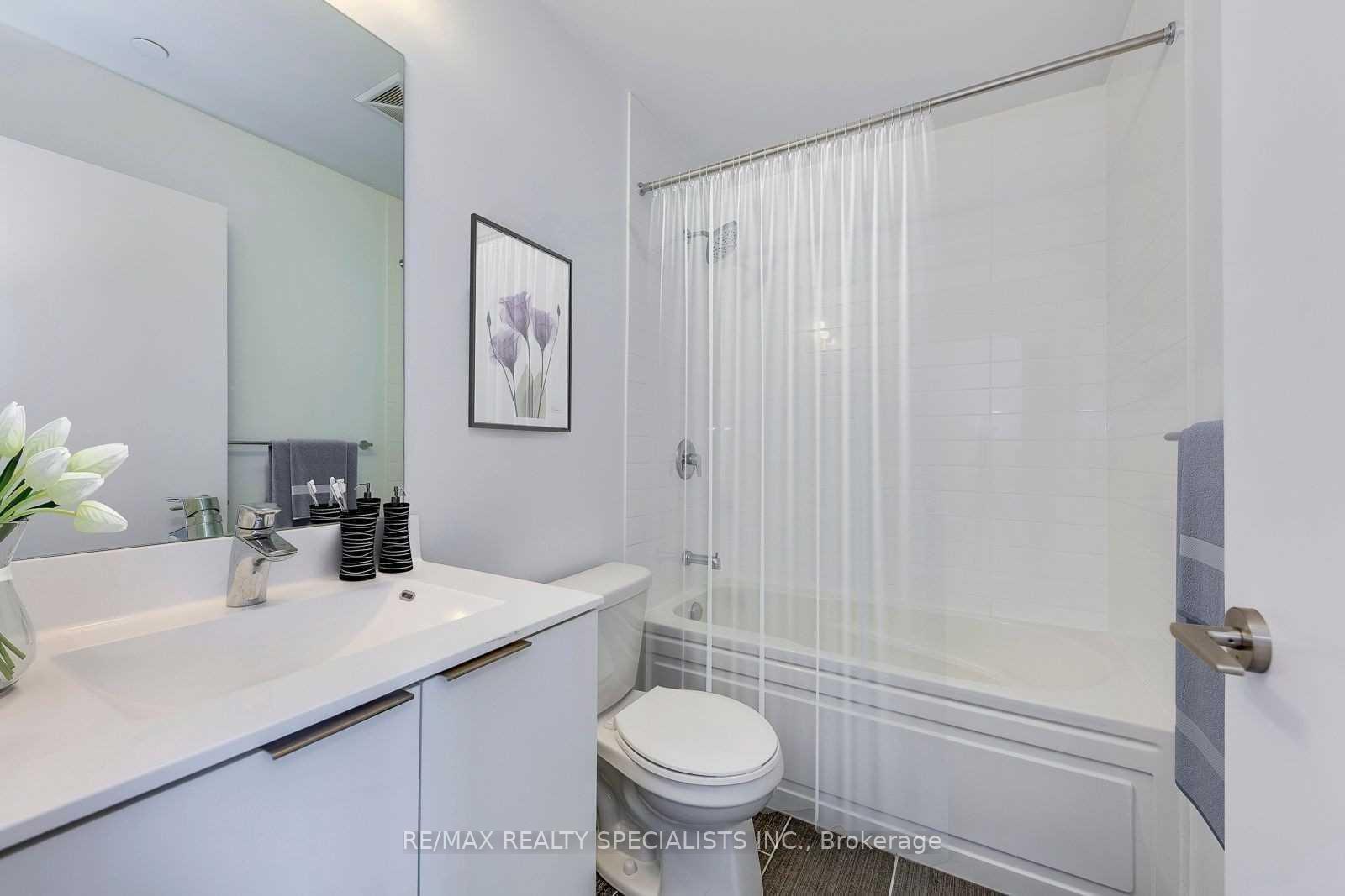 Photo 11 of Unit 321, 20 Shore Breeze Drive, Etobicoke, Mimico — HOMEH