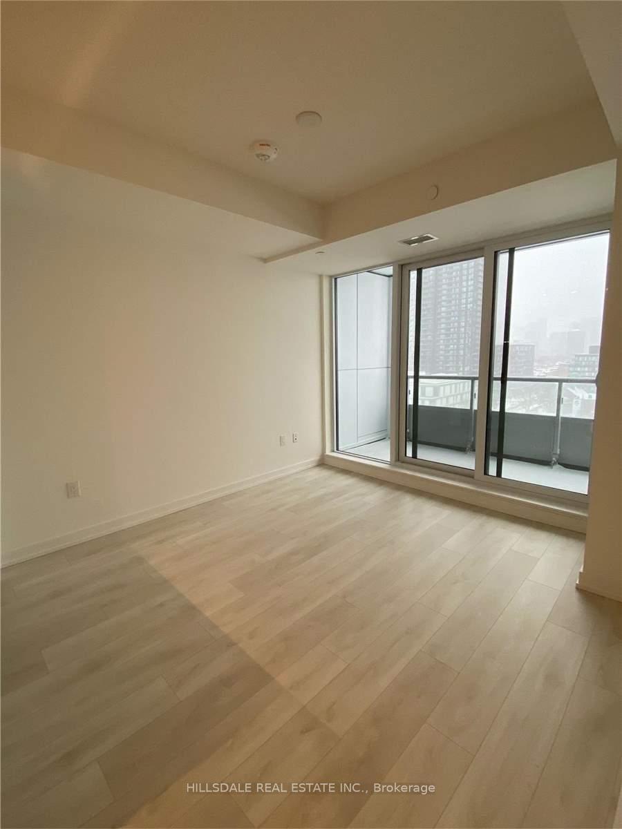 Photo 5 of Unit 908, 225 Sumach Street, Toronto, Regent Park — HOMEH