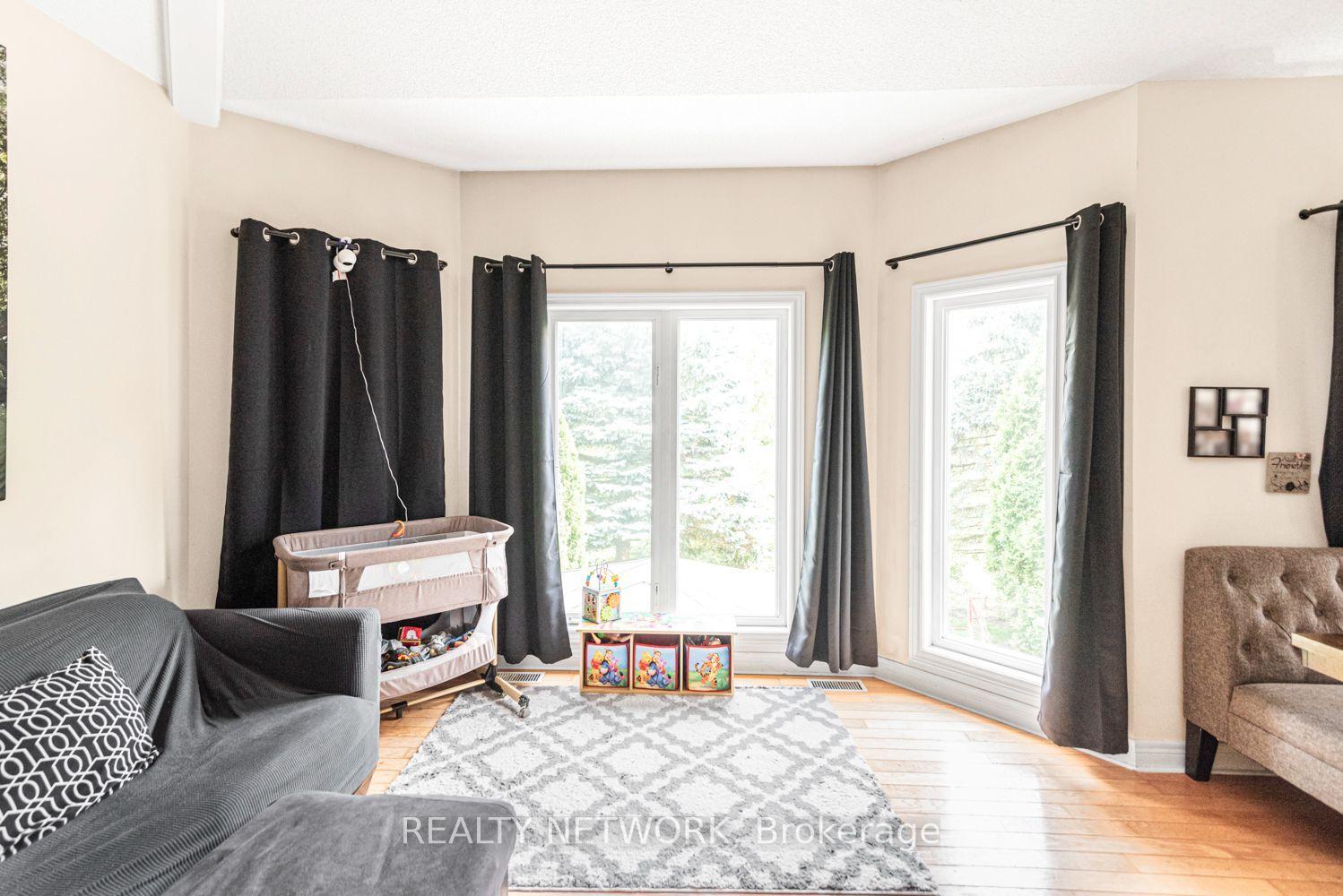 Photo 8 of 4257 Stadelbauer Drive, Lincoln, Beamsville — HOMEH