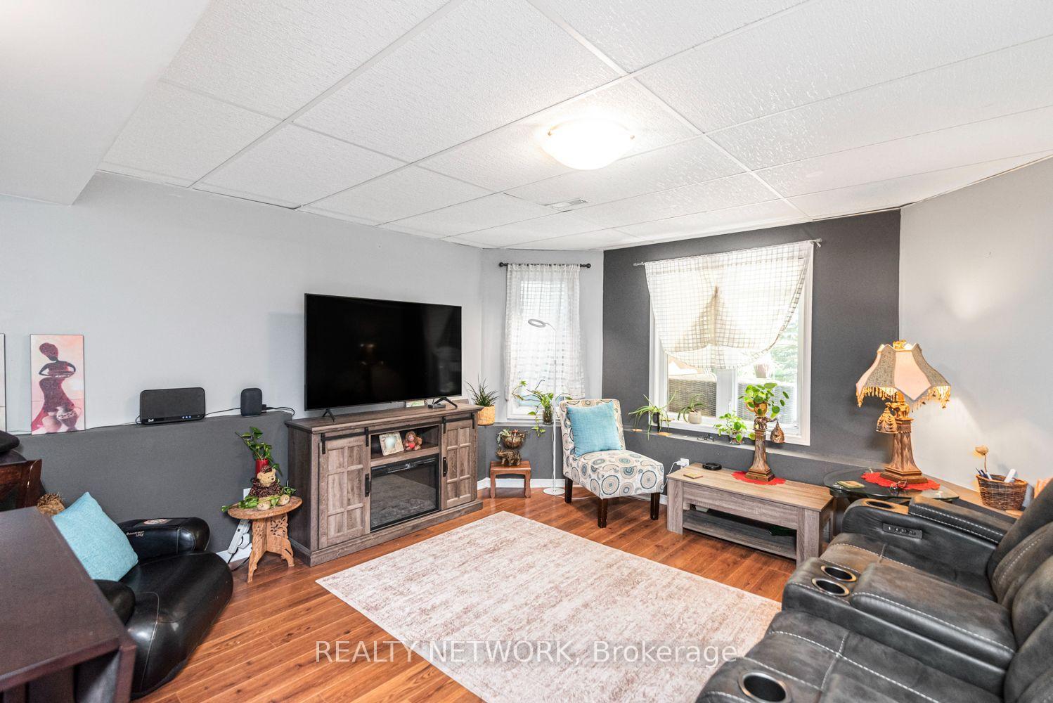 Photo 30 of 4257 Stadelbauer Drive, Lincoln, Beamsville — HOMEH