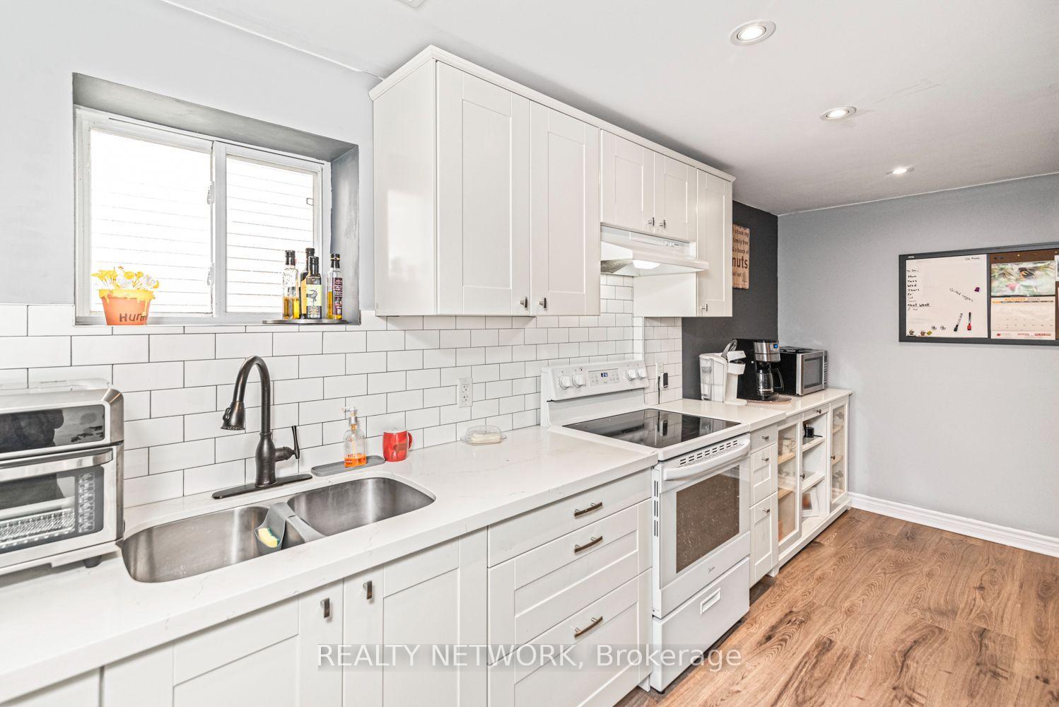 Photo 34 of 4257 Stadelbauer Drive, Lincoln, Beamsville — HOMEH