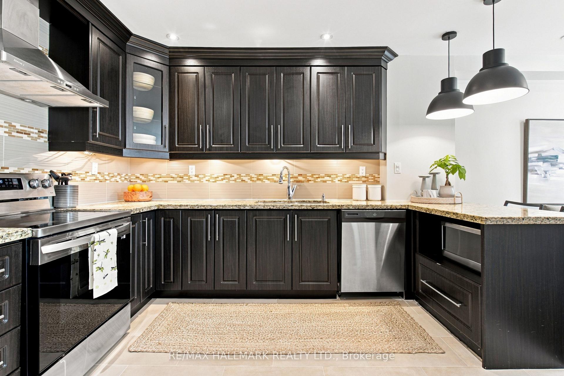 Photo 39 of 76 Pape Avenue, Toronto, South Riverdale — HOMEH