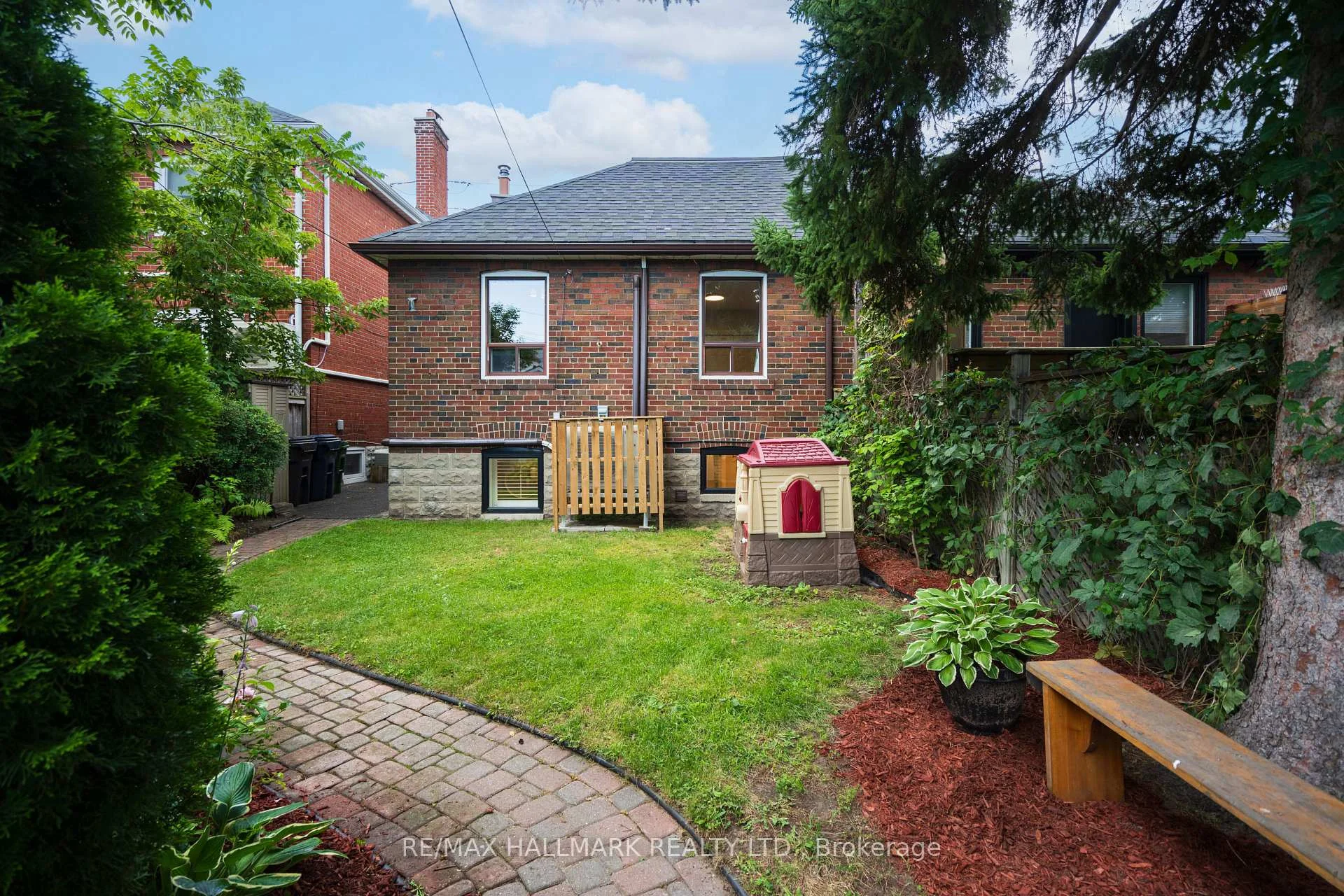 Photo 8 of 76 Pape Avenue, Toronto, South Riverdale — HOMEH
