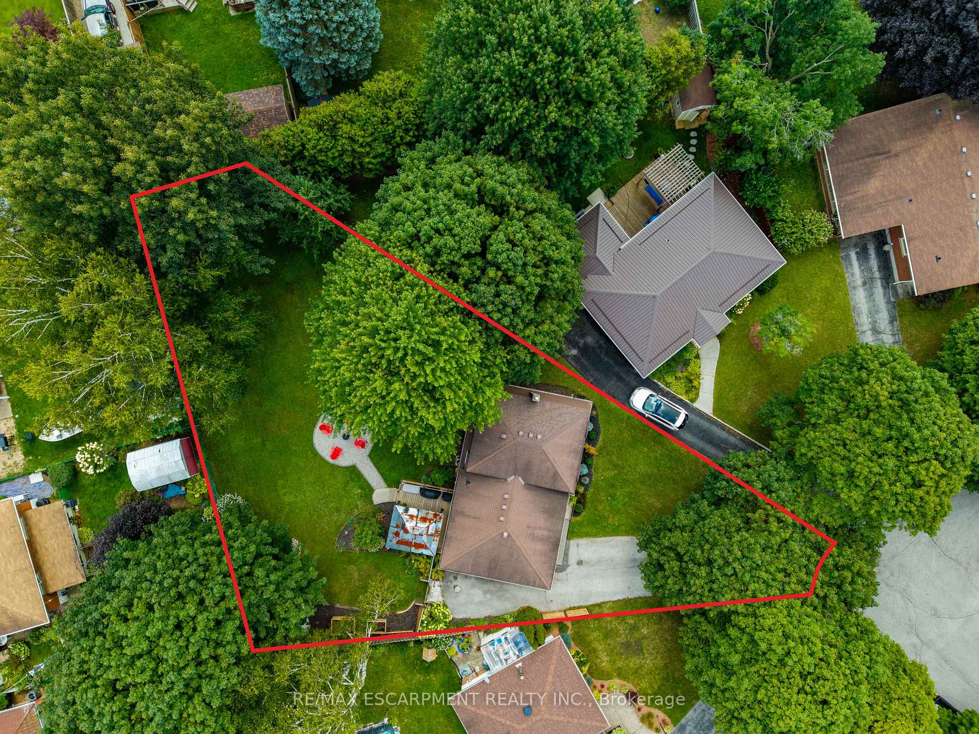 Photo 3 of 9 Normandy Circle, Norfolk, Simcoe — HOMEH