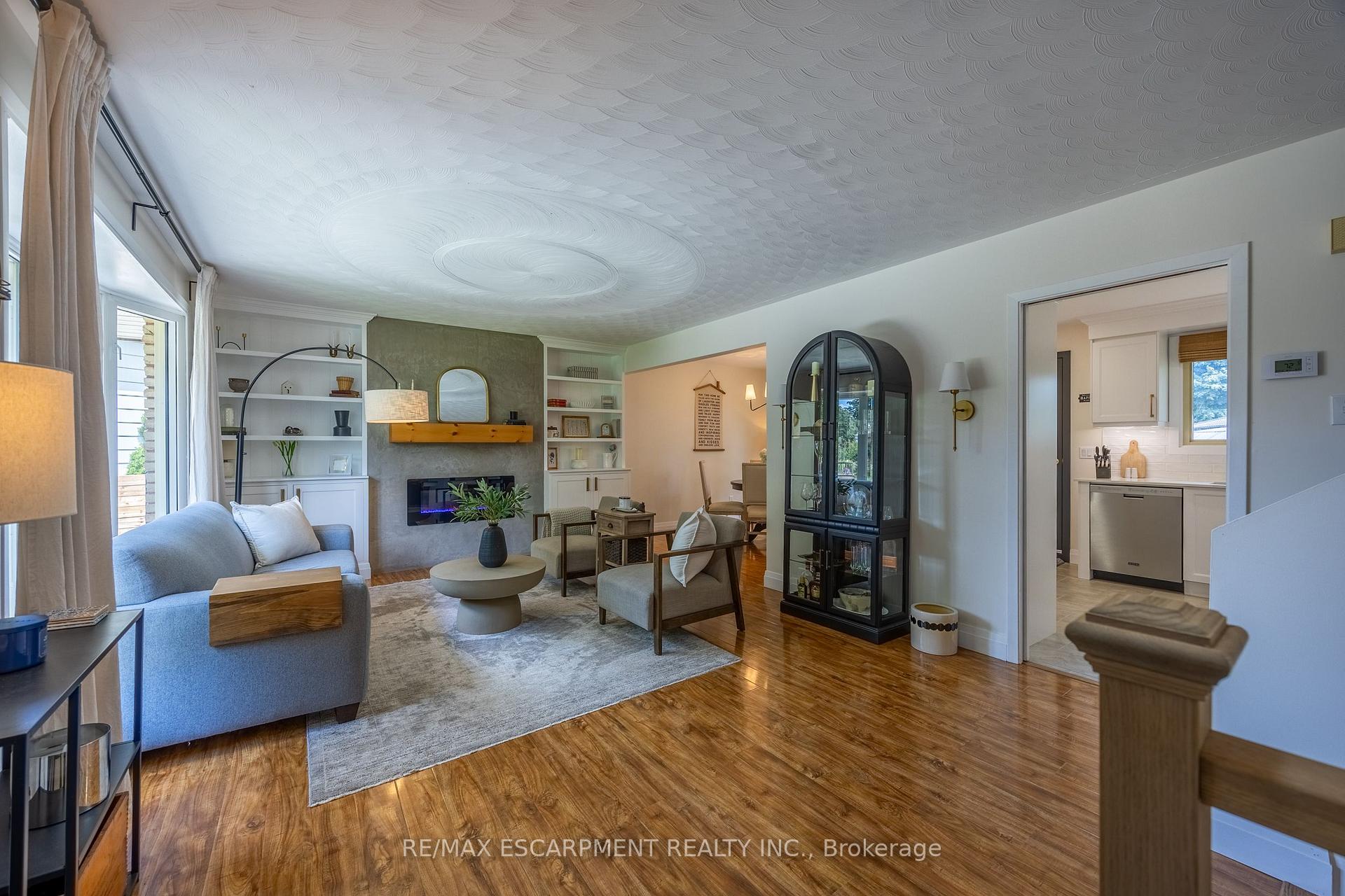 Photo 6 of 9 Normandy Circle, Norfolk, Simcoe — HOMEH
