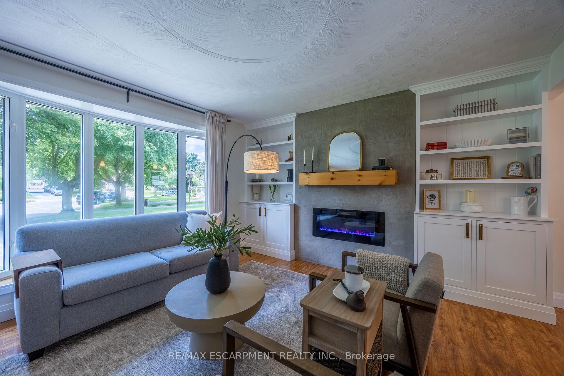 Photo 8 of 9 Normandy Circle, Norfolk, Simcoe — HOMEH