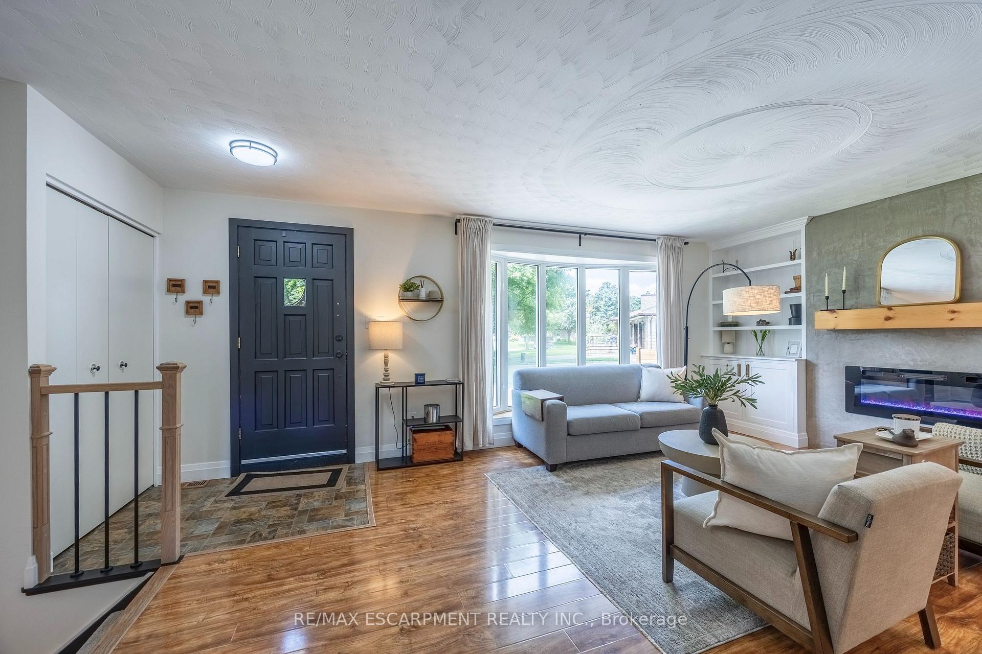 Photo 5 of 9 Normandy Circle, Norfolk, Simcoe — HOMEH