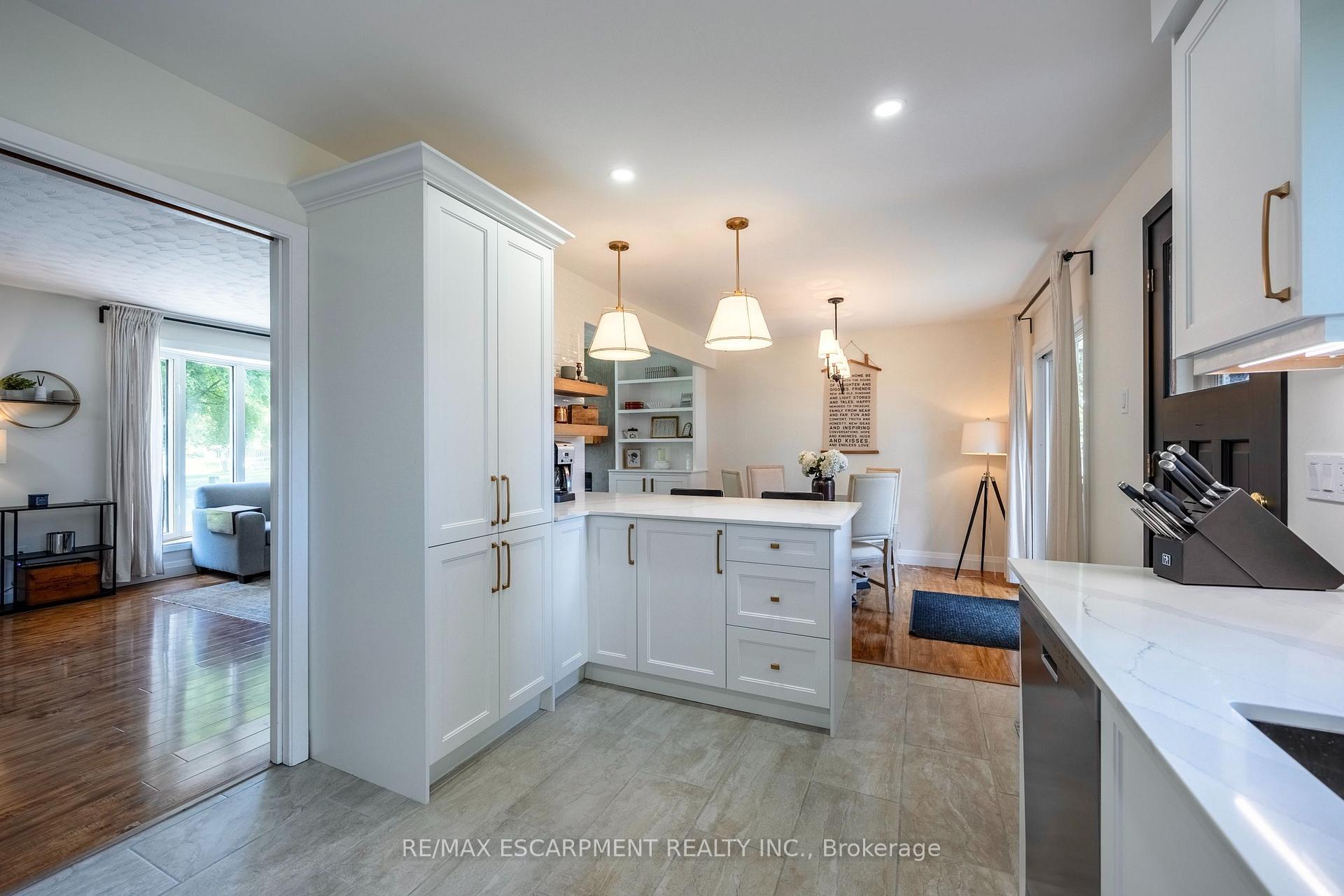 Photo 21 of 9 Normandy Circle, Norfolk, Simcoe — HOMEH