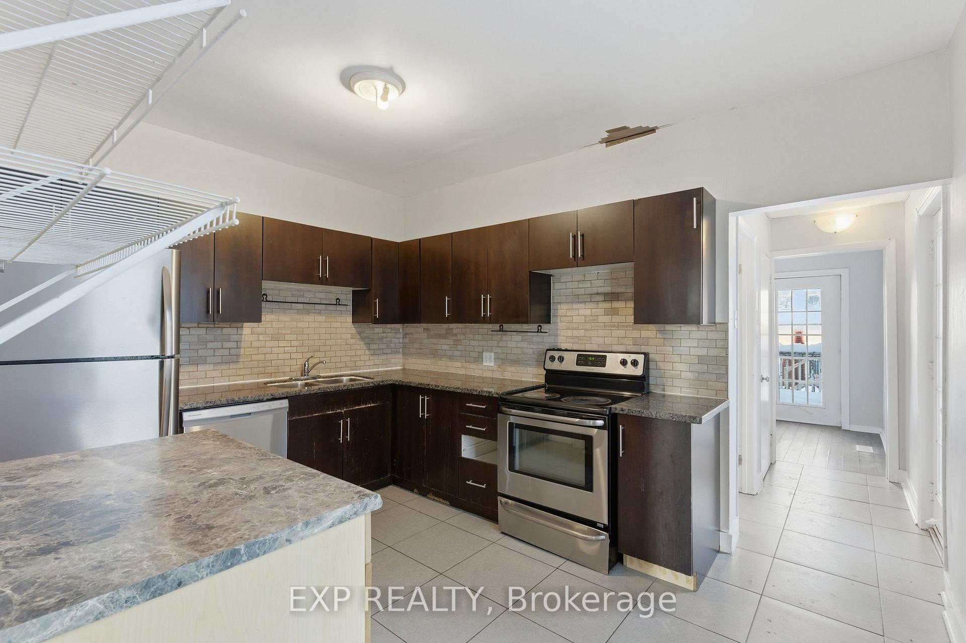 Photo 16 of 175 King Street, St. Catharines, Downtown — HOMEH