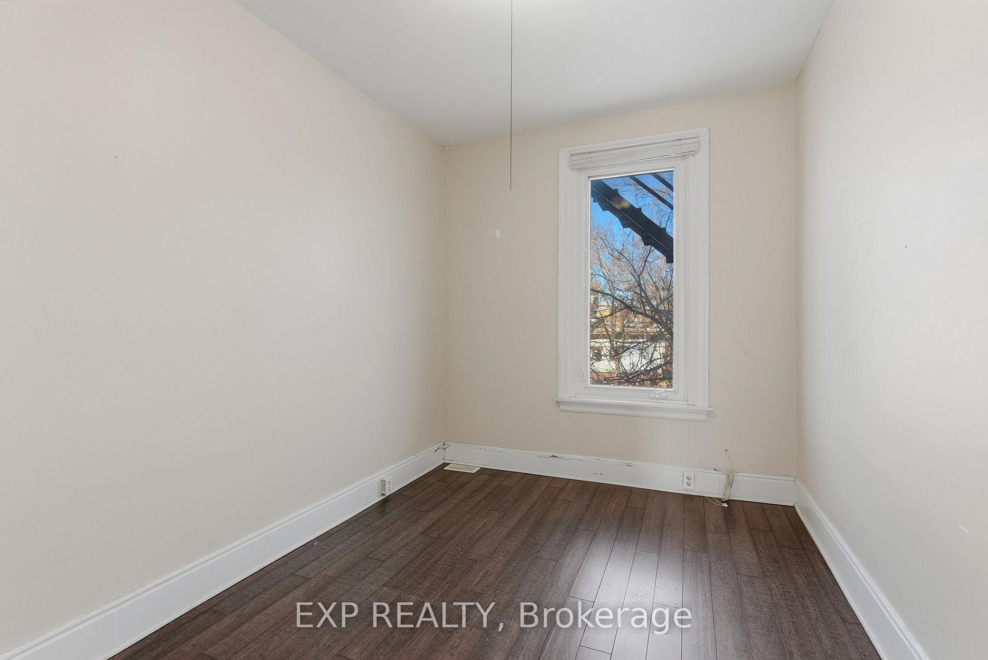 Photo 24 of 175 King Street, St. Catharines, Downtown — HOMEH