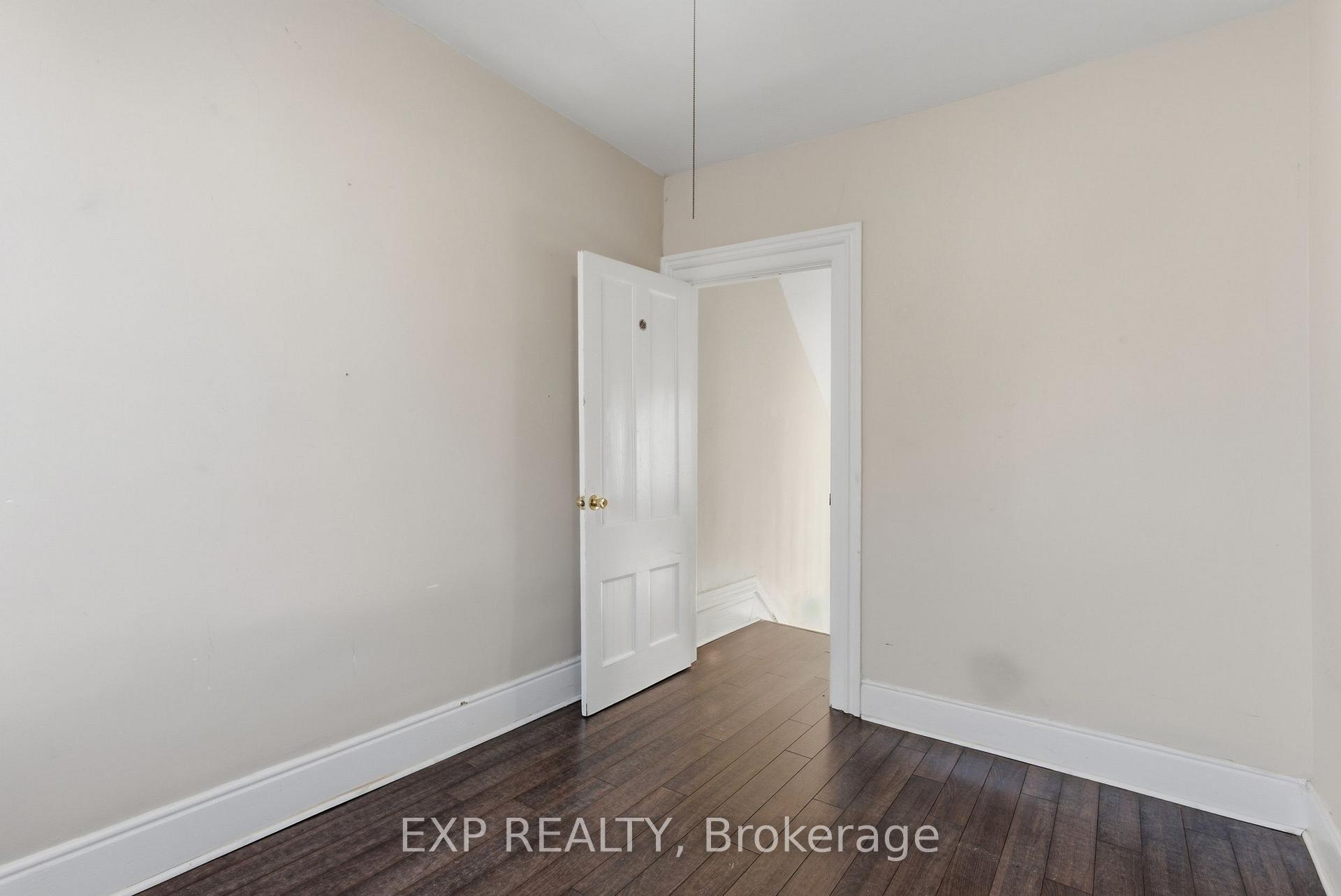 Photo 25 of 175 King Street, St. Catharines, Downtown — HOMEH