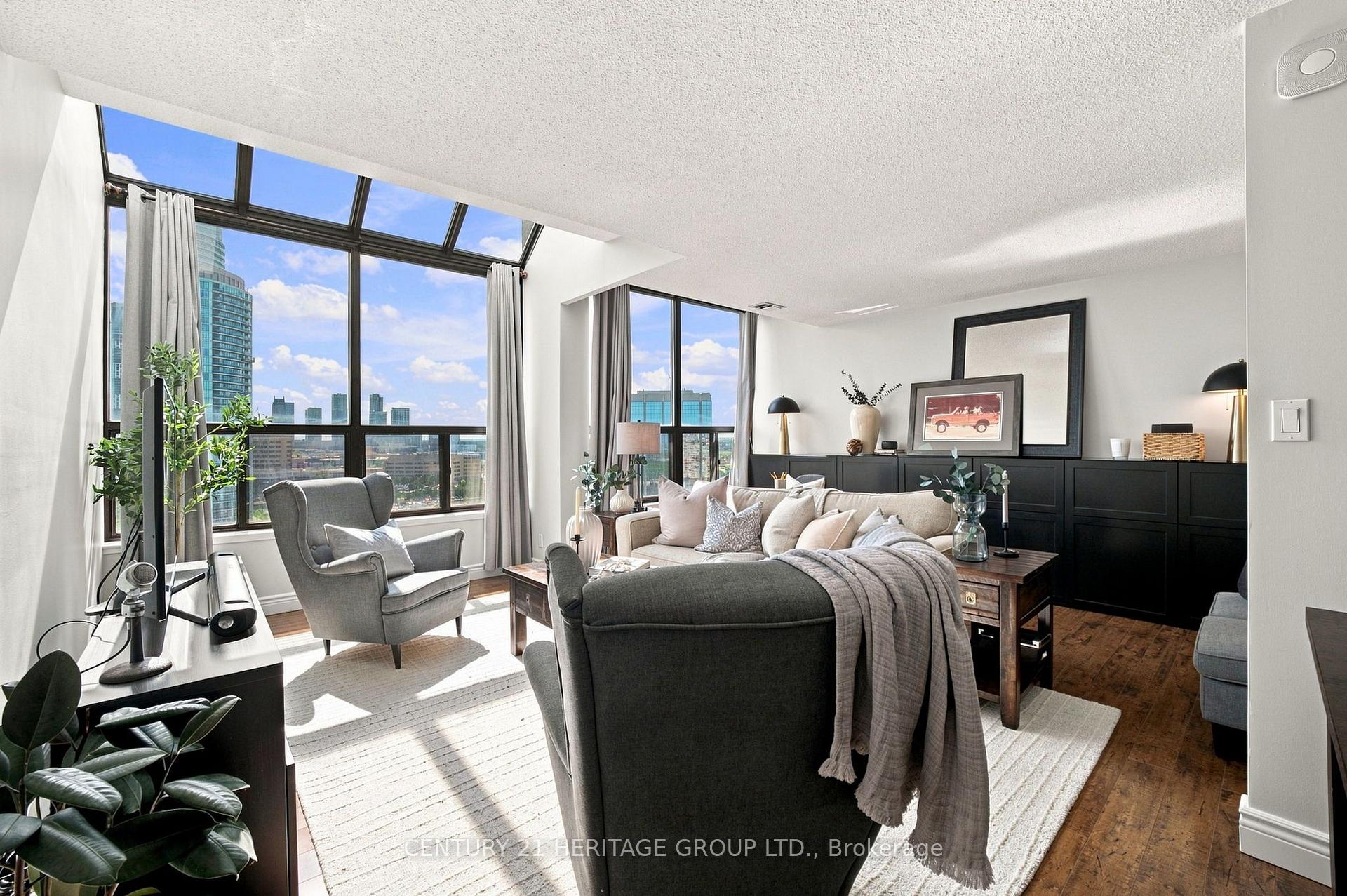 Photo 10 of Unit PH1, 200 Robert Speck Parkway, Mississauga, City Centre — HOMEH