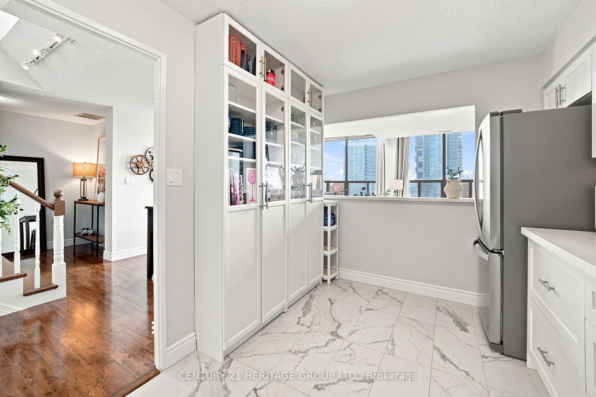 Photo 25 of Unit PH1, 200 Robert Speck Parkway, Mississauga, City Centre — HOMEH