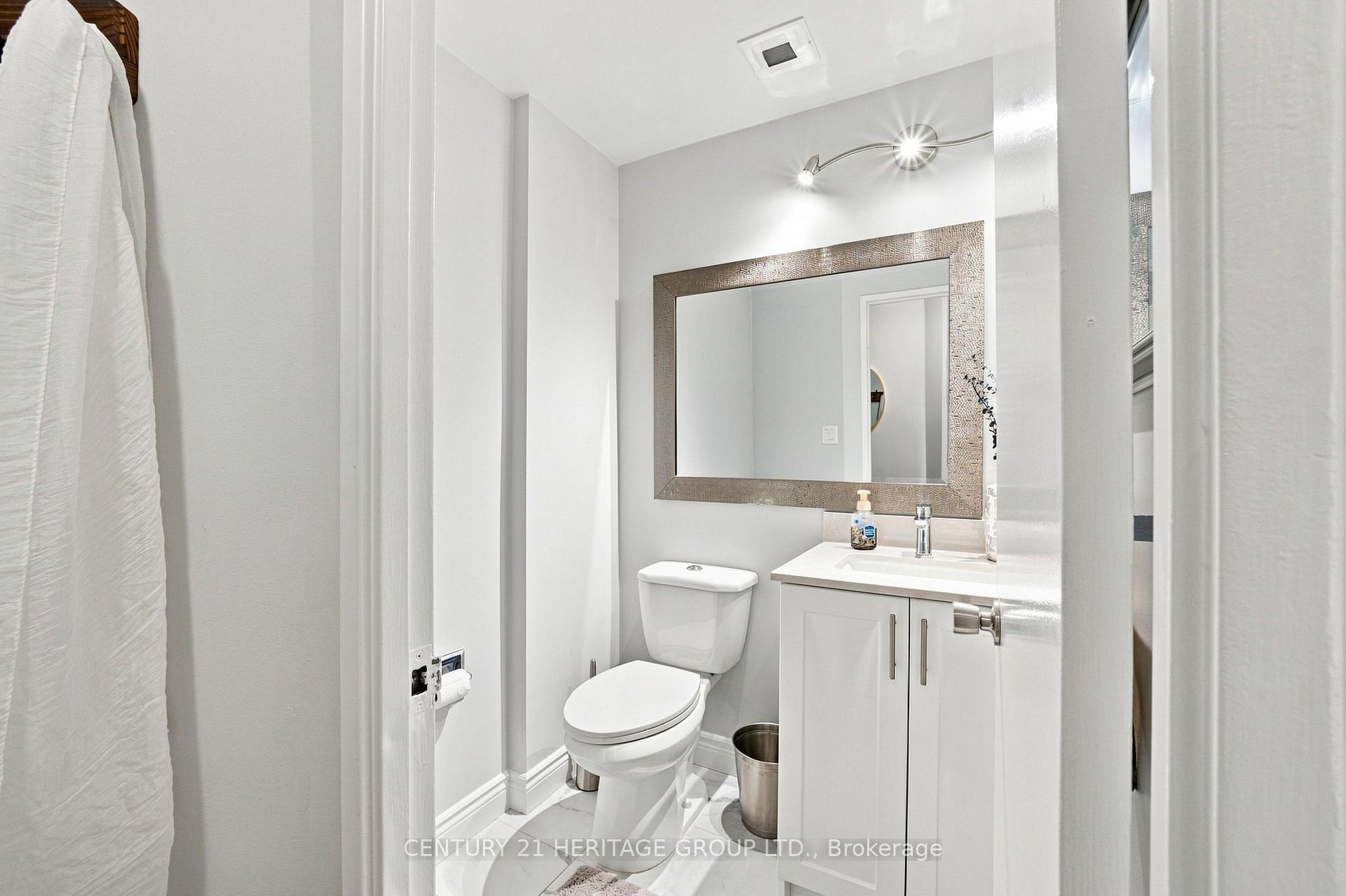 Photo 27 of Unit PH1, 200 Robert Speck Parkway, Mississauga, City Centre — HOMEH