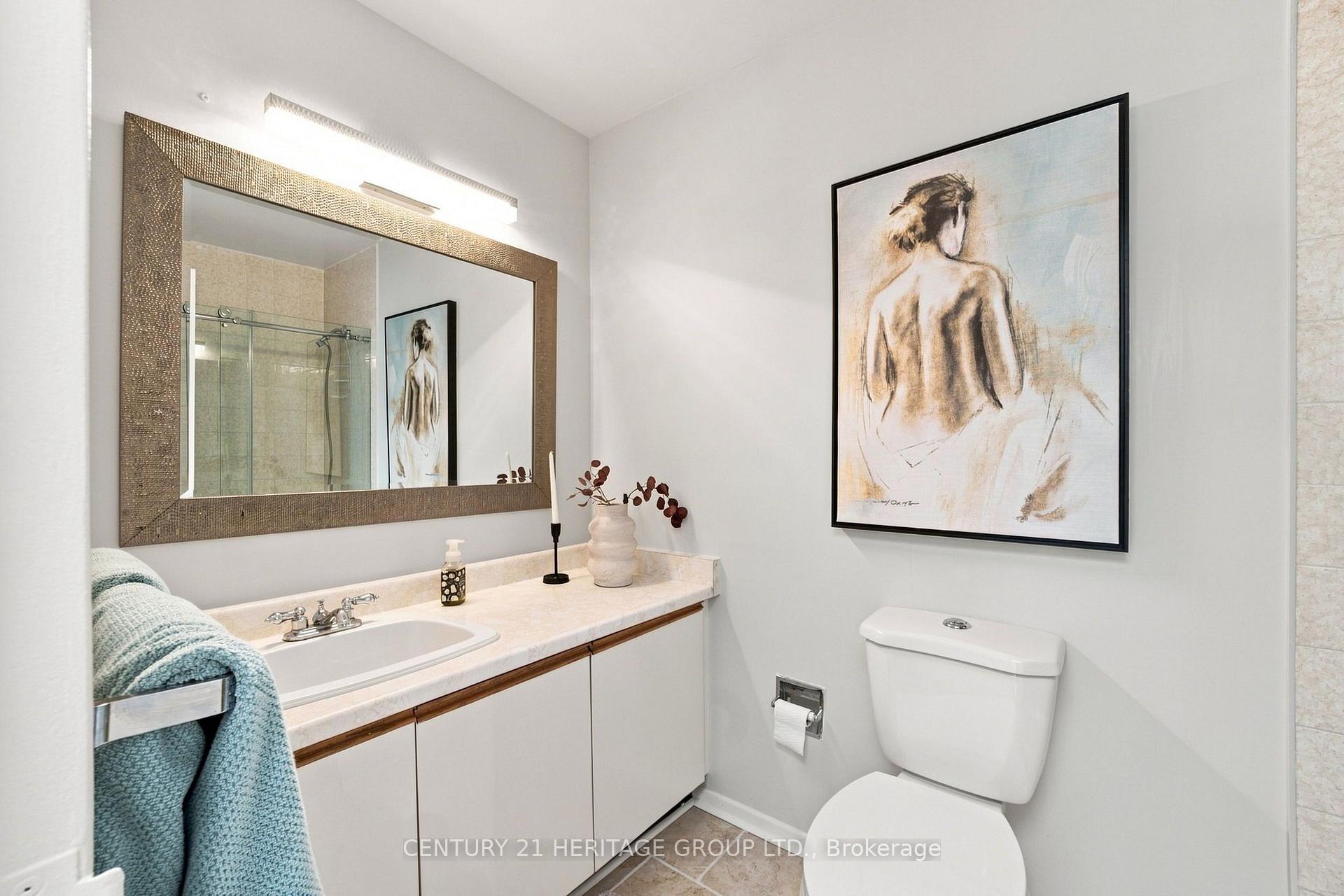 Photo 38 of Unit PH1, 200 Robert Speck Parkway, Mississauga, City Centre — HOMEH