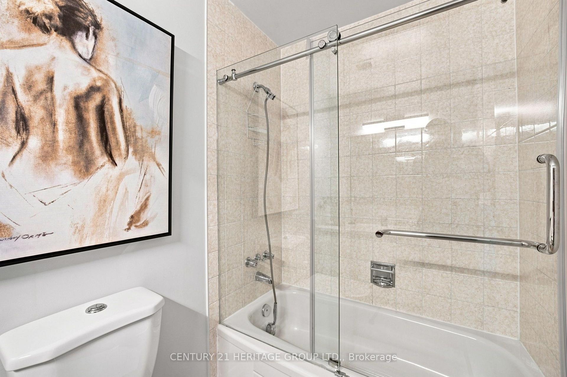 Photo 39 of Unit PH1, 200 Robert Speck Parkway, Mississauga, City Centre — HOMEH