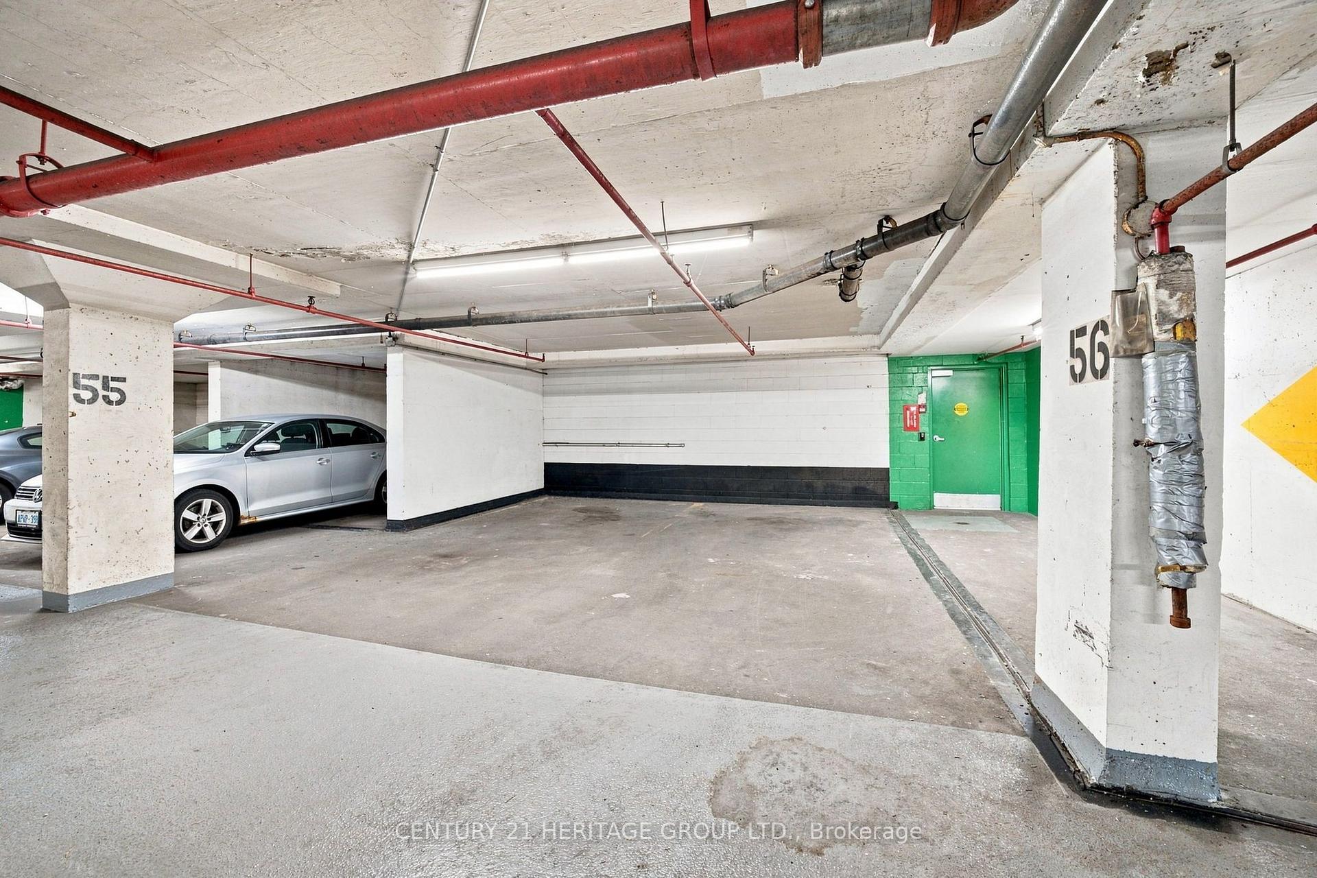 Photo 46 of Unit PH1, 200 Robert Speck Parkway, Mississauga, City Centre — HOMEH