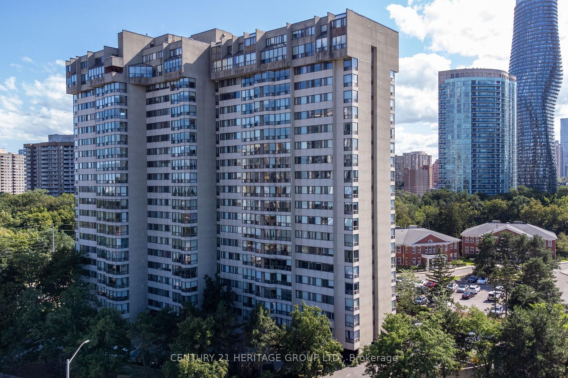 Photo 47 of Unit PH1, 200 Robert Speck Parkway, Mississauga, City Centre — HOMEH