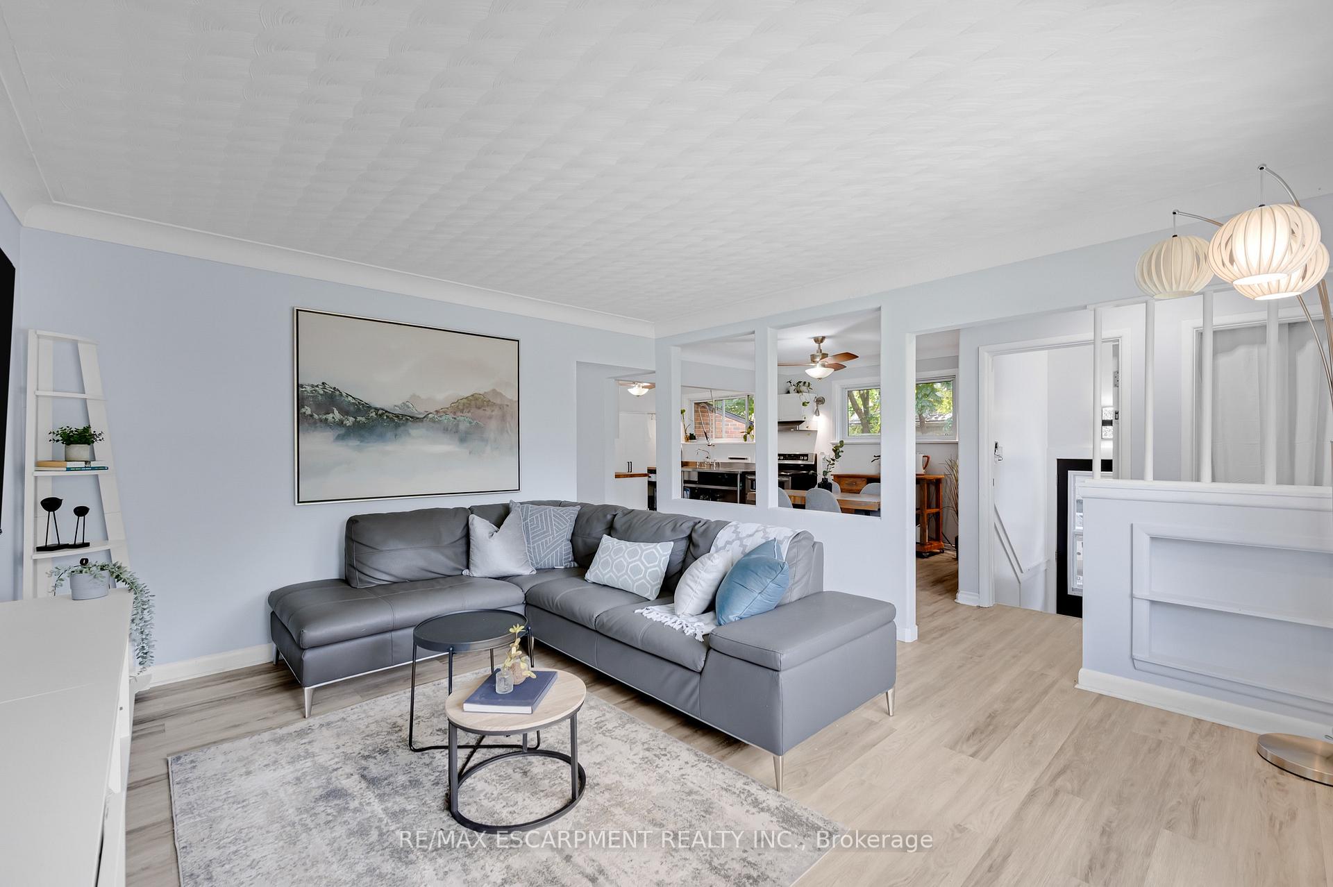 Photo 6 of 201 Terrace Drive, Hamilton, Balfour — HOMEH