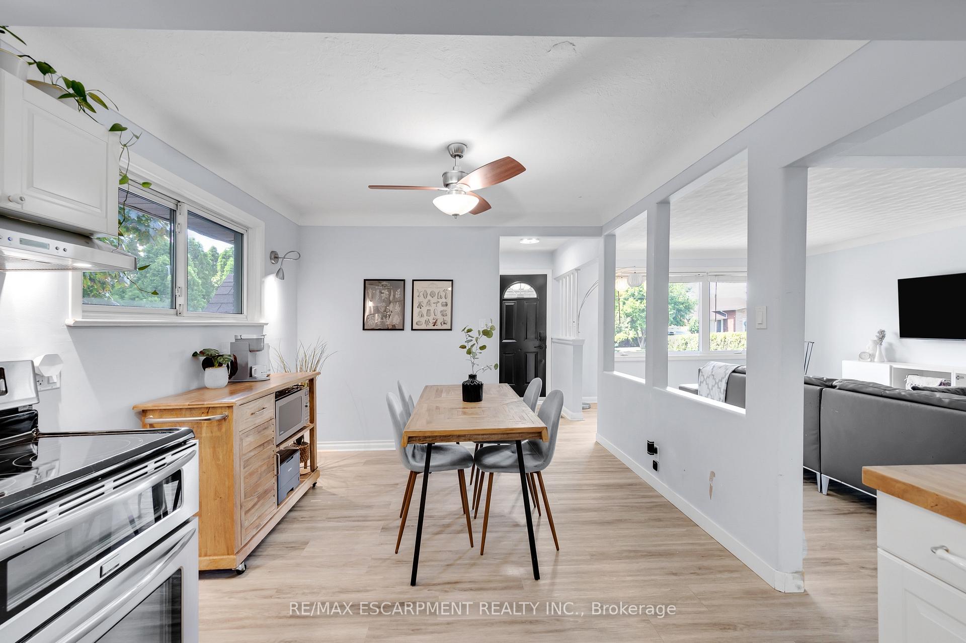 Photo 7 of 201 Terrace Drive, Hamilton, Balfour — HOMEH