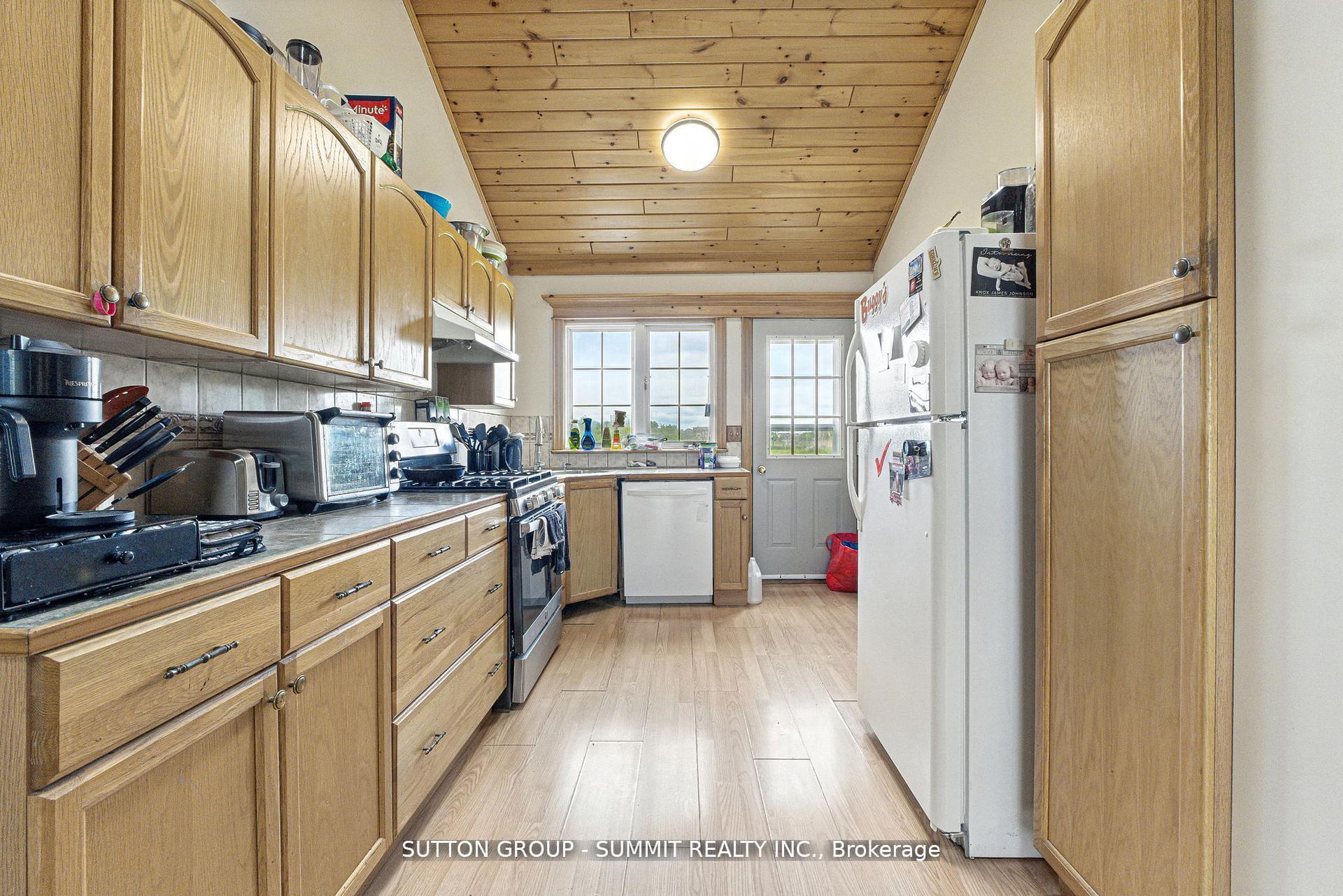 Photo 5 of 8555 Heritage Road, Brampton, Bram West — HOMEH