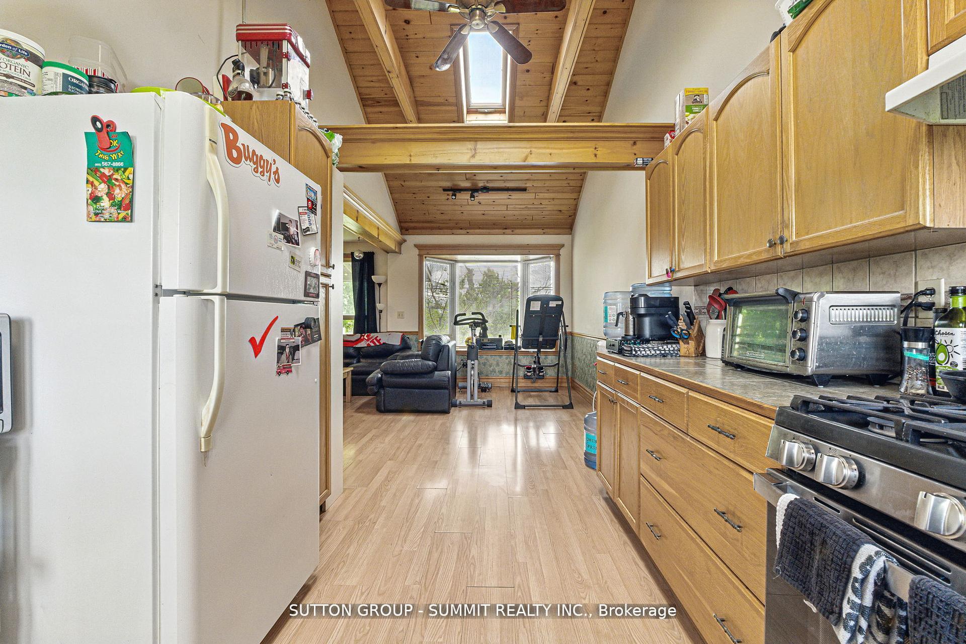 Photo 10 of 8555 Heritage Road, Brampton, Bram West — HOMEH