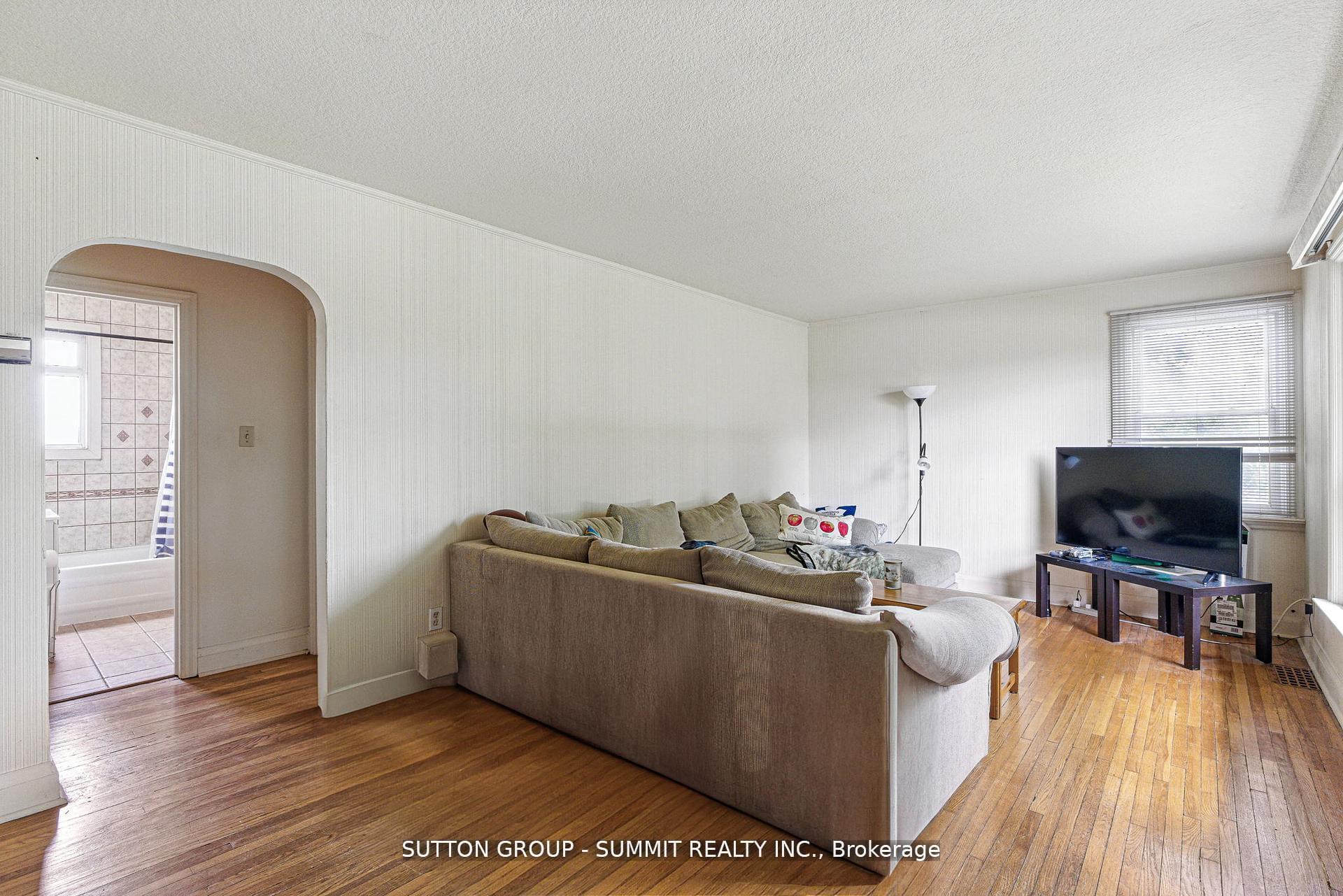 Photo 35 of 8555 Heritage Road, Brampton, Bram West — HOMEH