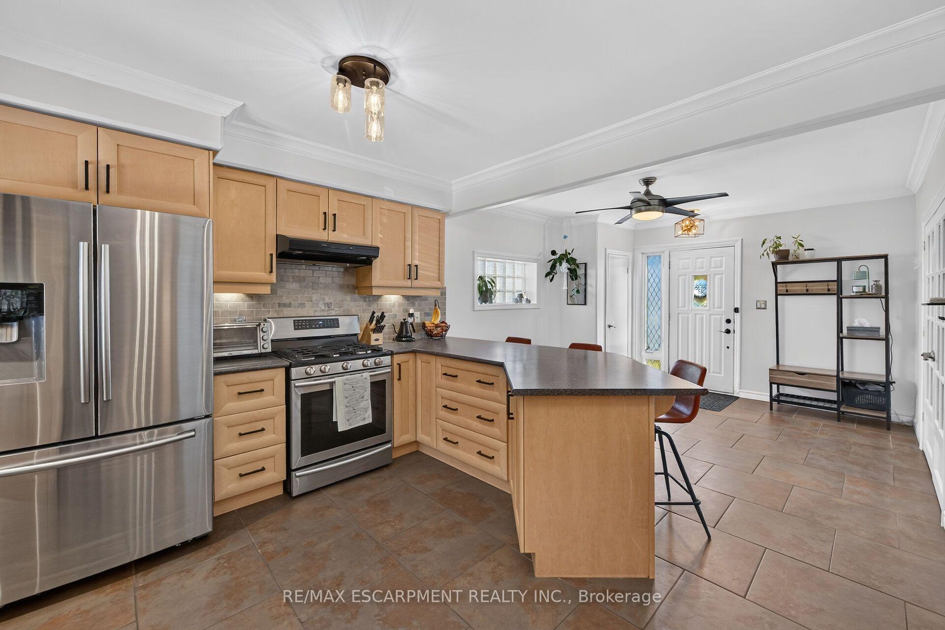 Photo 8 of 151 Hixon Road, Hamilton, Rosedale — HOMEH