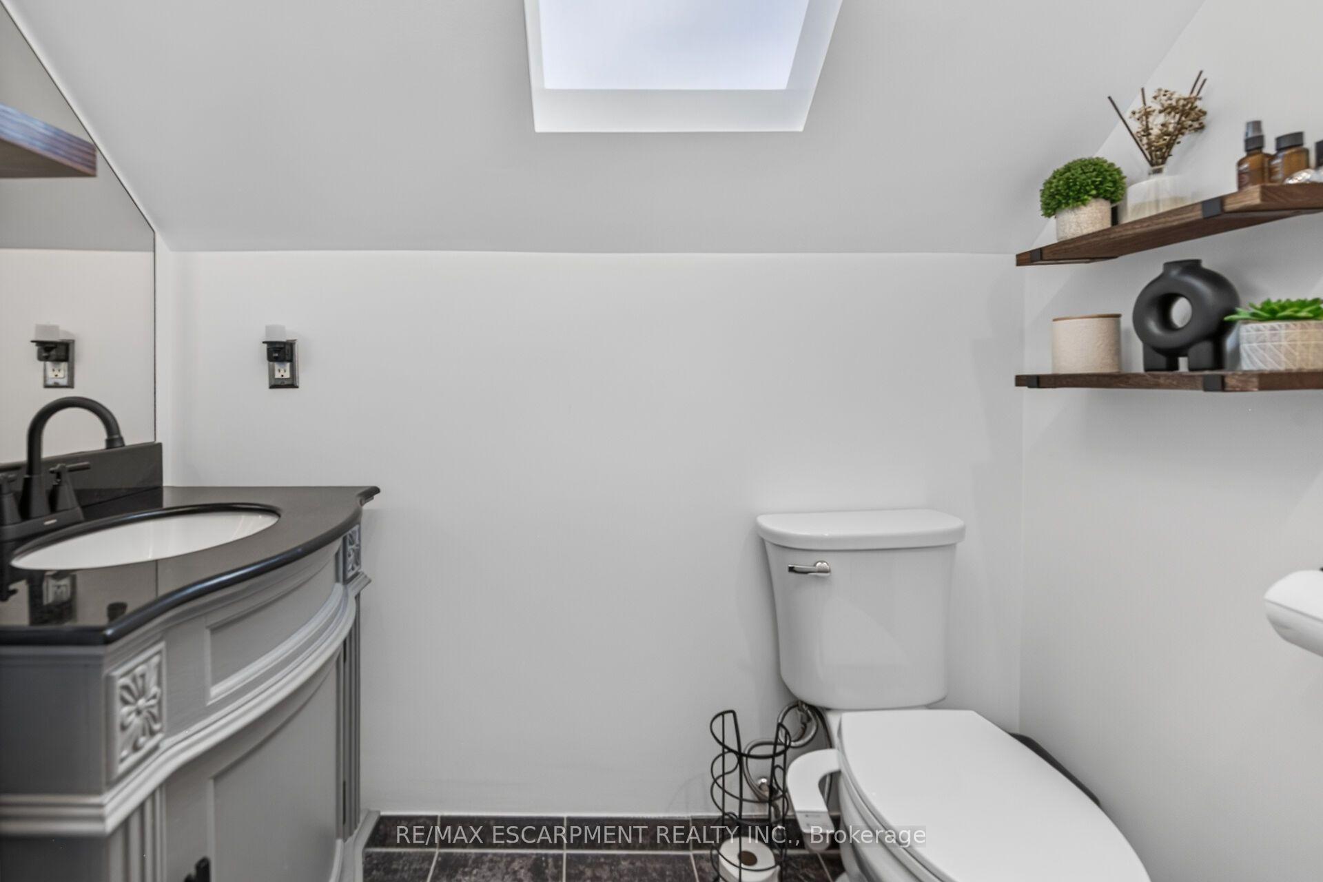 Photo 20 of 151 Hixon Road, Hamilton, Rosedale — HOMEH