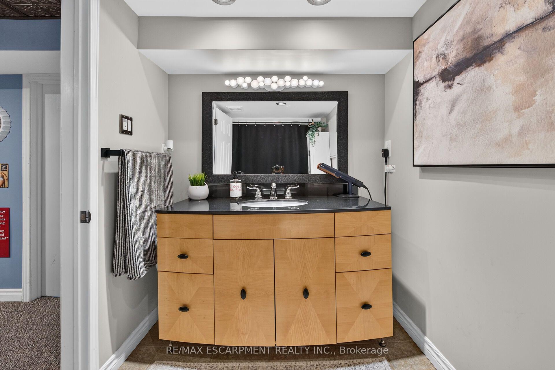 Photo 32 of 151 Hixon Road, Hamilton, Rosedale — HOMEH