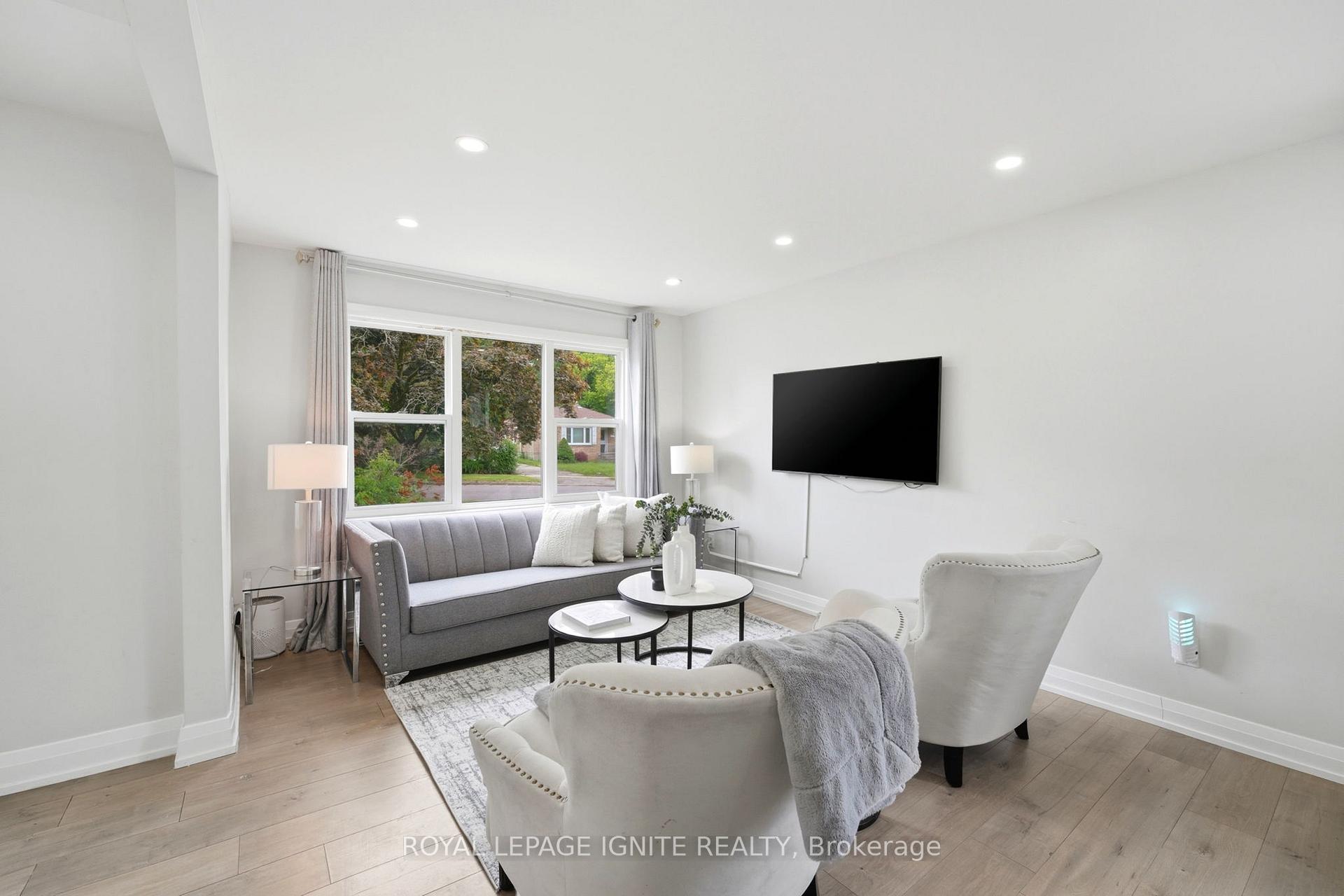 Photo 7 of 89 Darlingside Drive, Scarborough, West Hill — HOMEH
