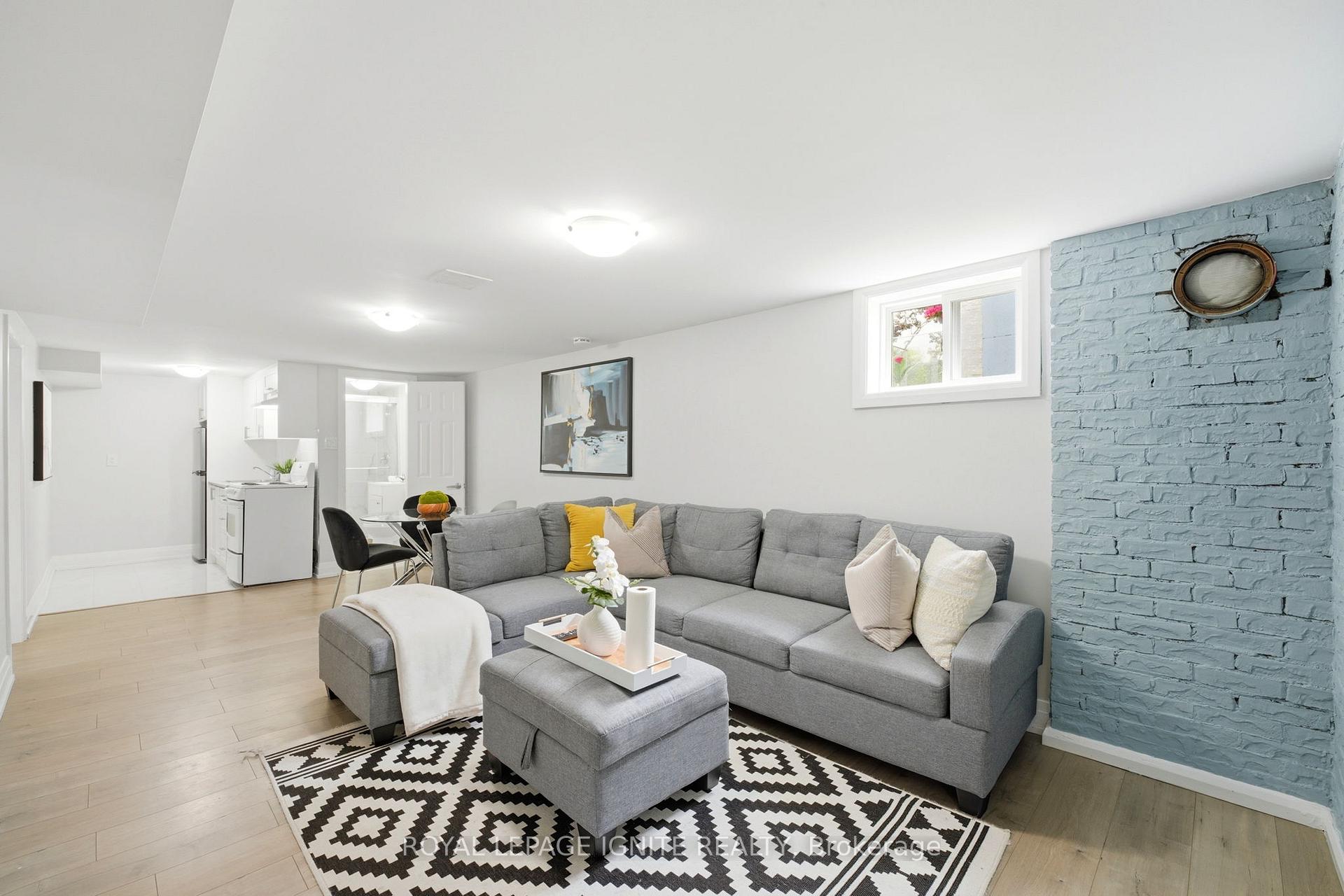 Photo 21 of 89 Darlingside Drive, Scarborough, West Hill — HOMEH
