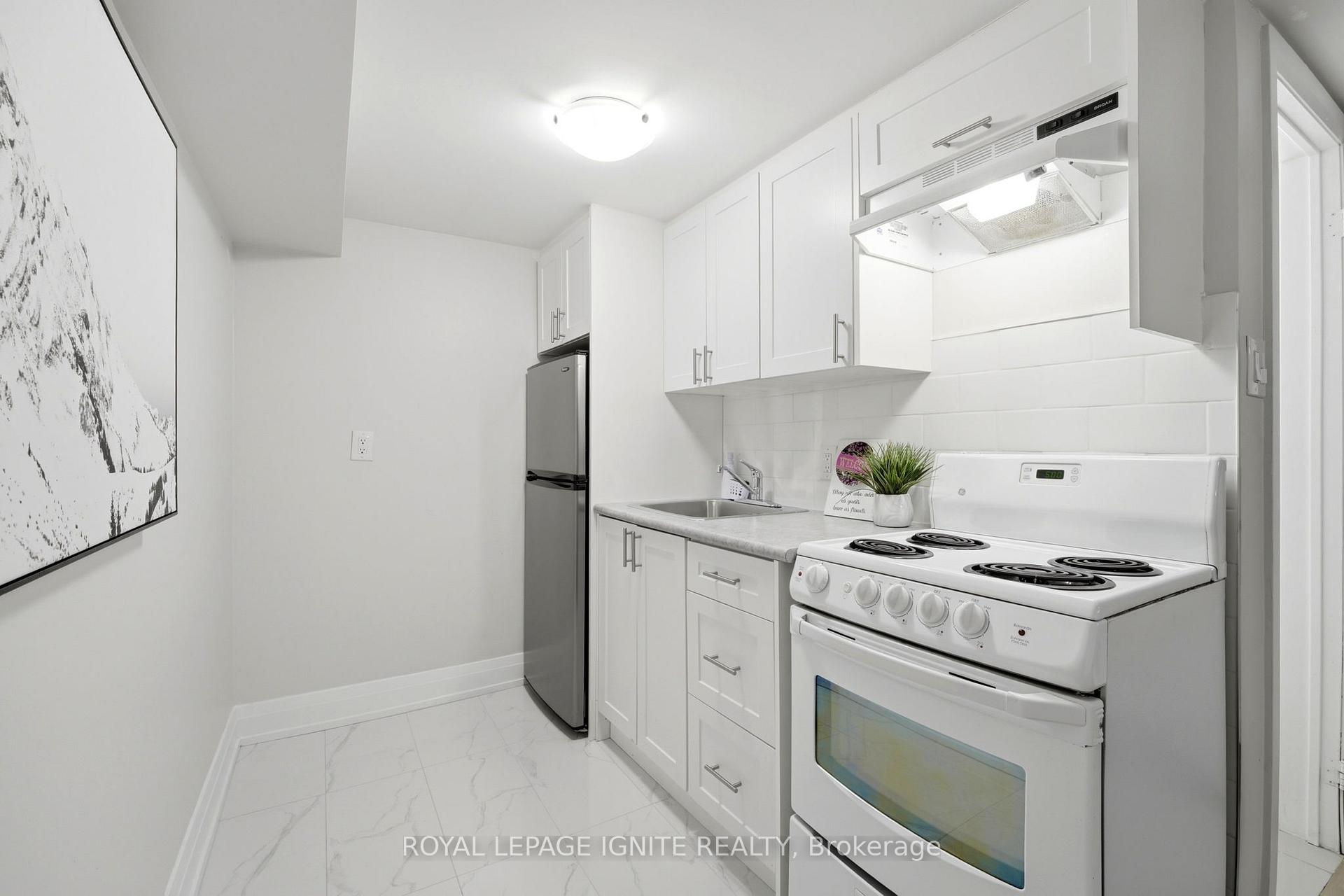 Photo 23 of 89 Darlingside Drive, Scarborough, West Hill — HOMEH