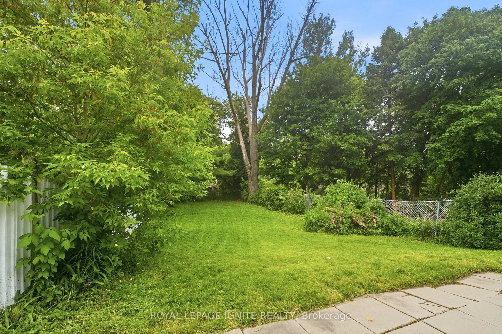 Photo 28 of 89 Darlingside Drive, Scarborough, West Hill — HOMEH