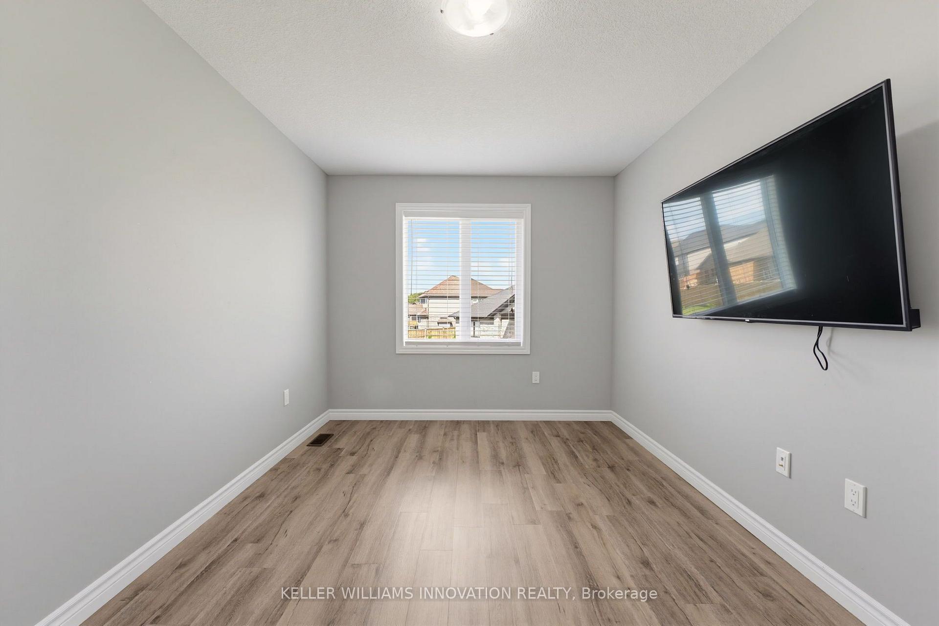 Photo 17 of 741 Hollinger Avenue S, North Perth, Listowel — HOMEH