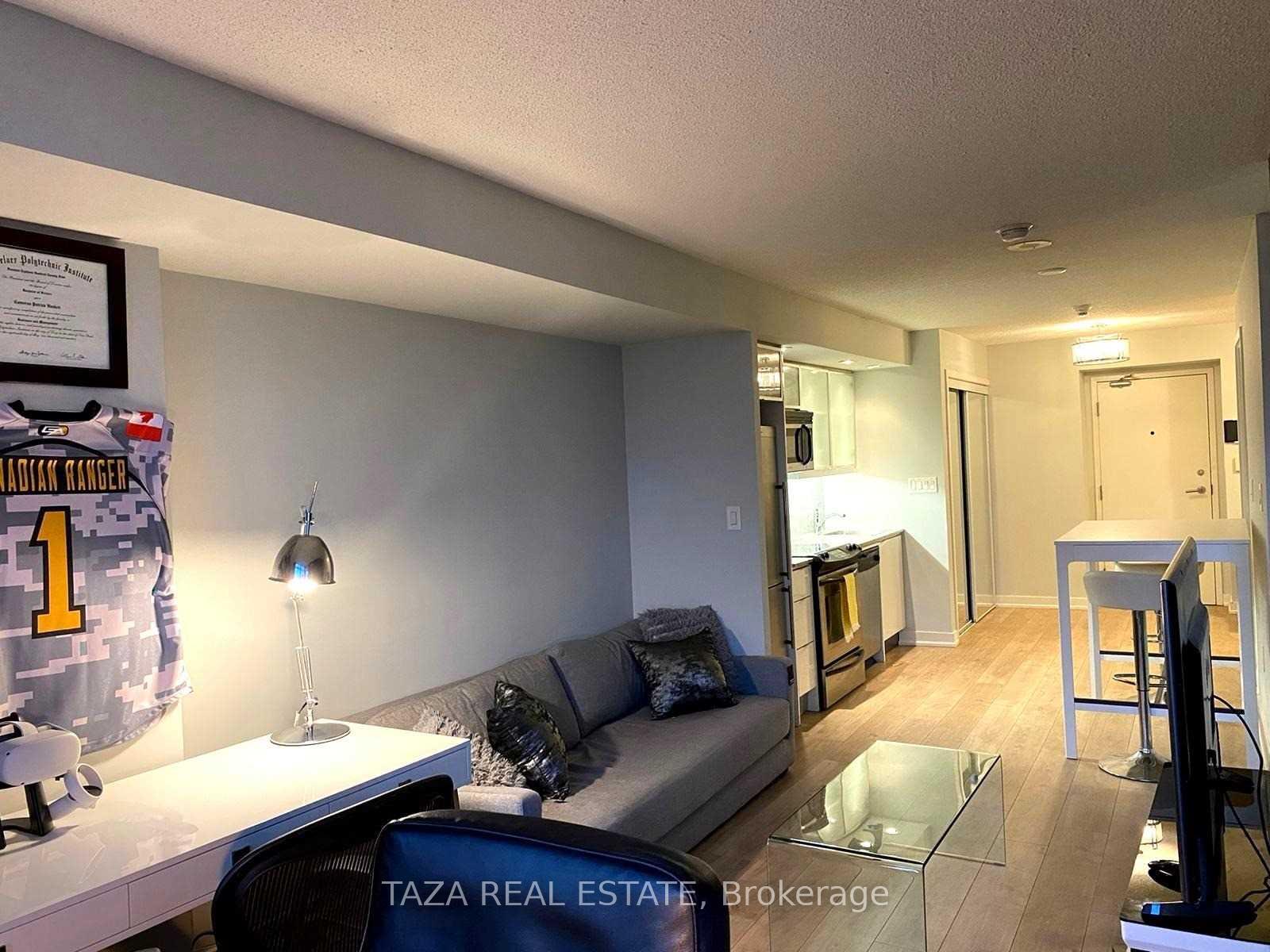 Photo 6 of Unit 3808, 25 Telegram Mews, Toronto, Waterfront Communities — HOMEH